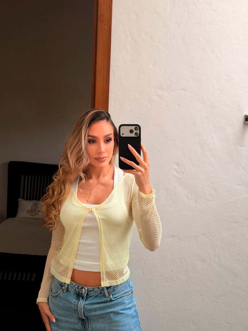 Buzo en blonda Sugar - Butter Yellow