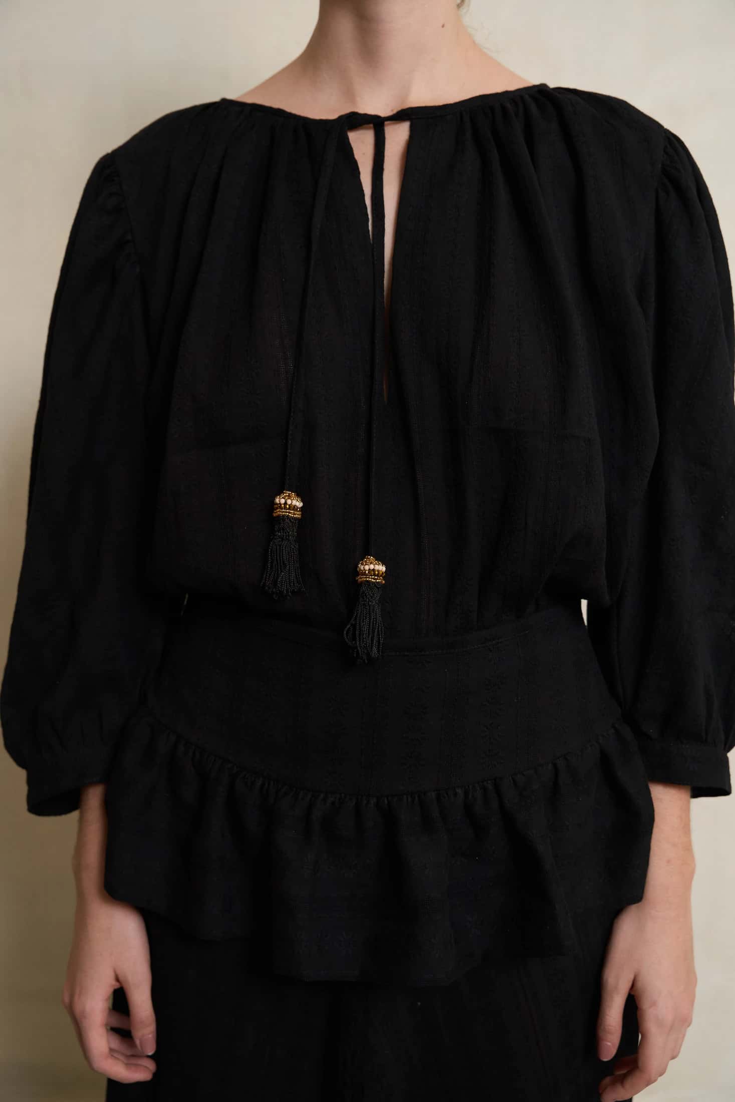 Blusa Boho Negro - miniatura 4