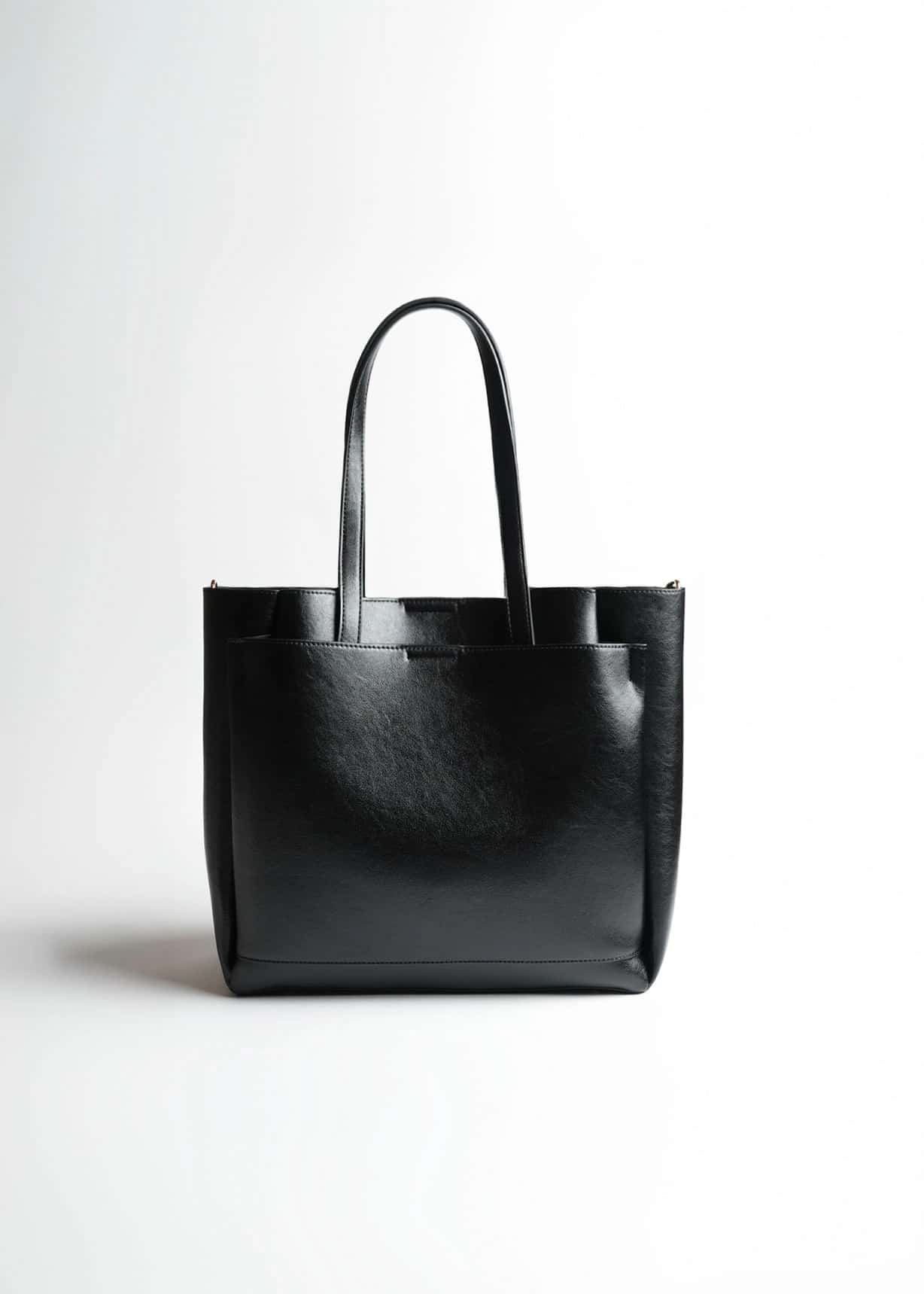 Bolso tipo tote con correa