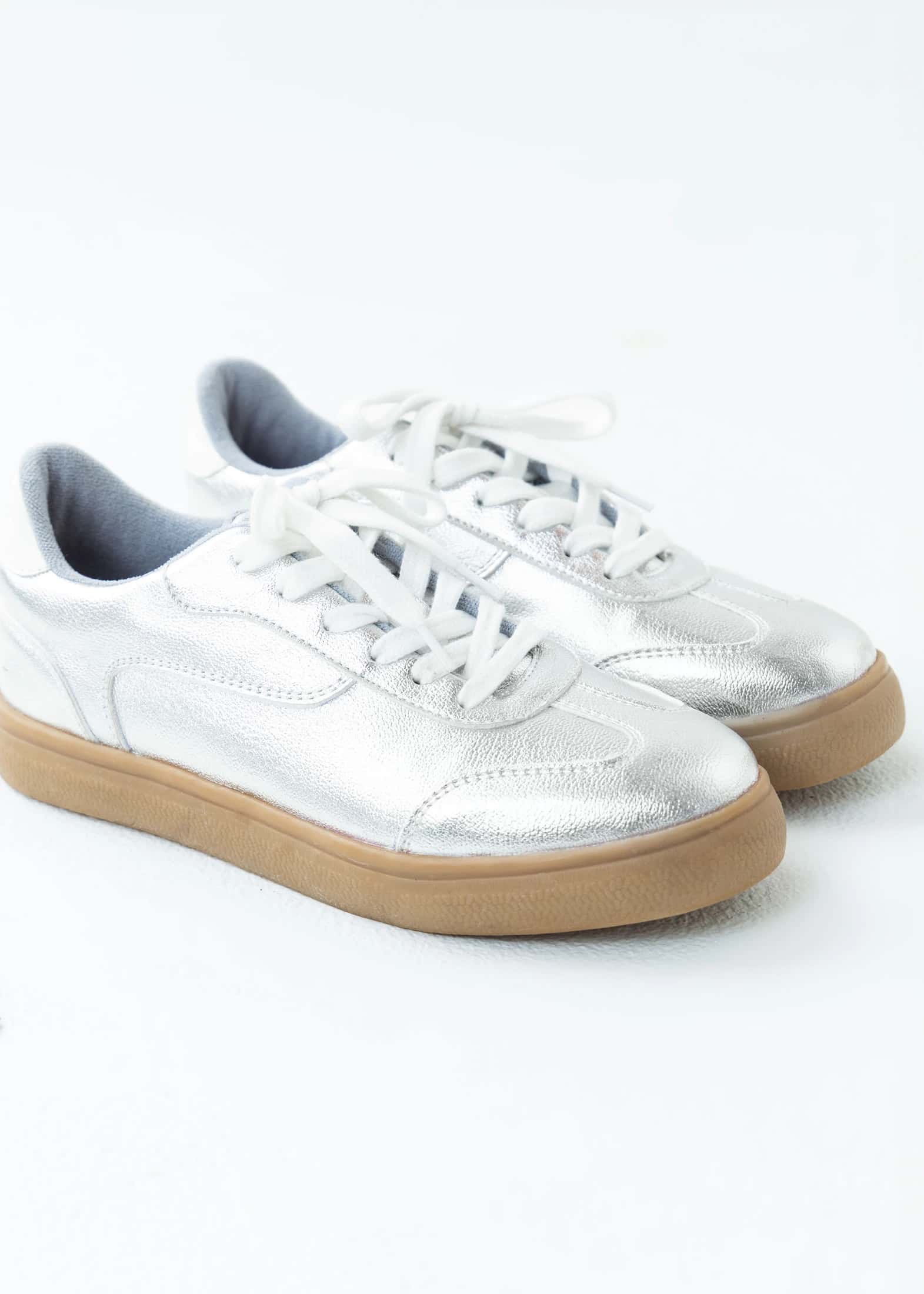 Zapatos con efecto brillo