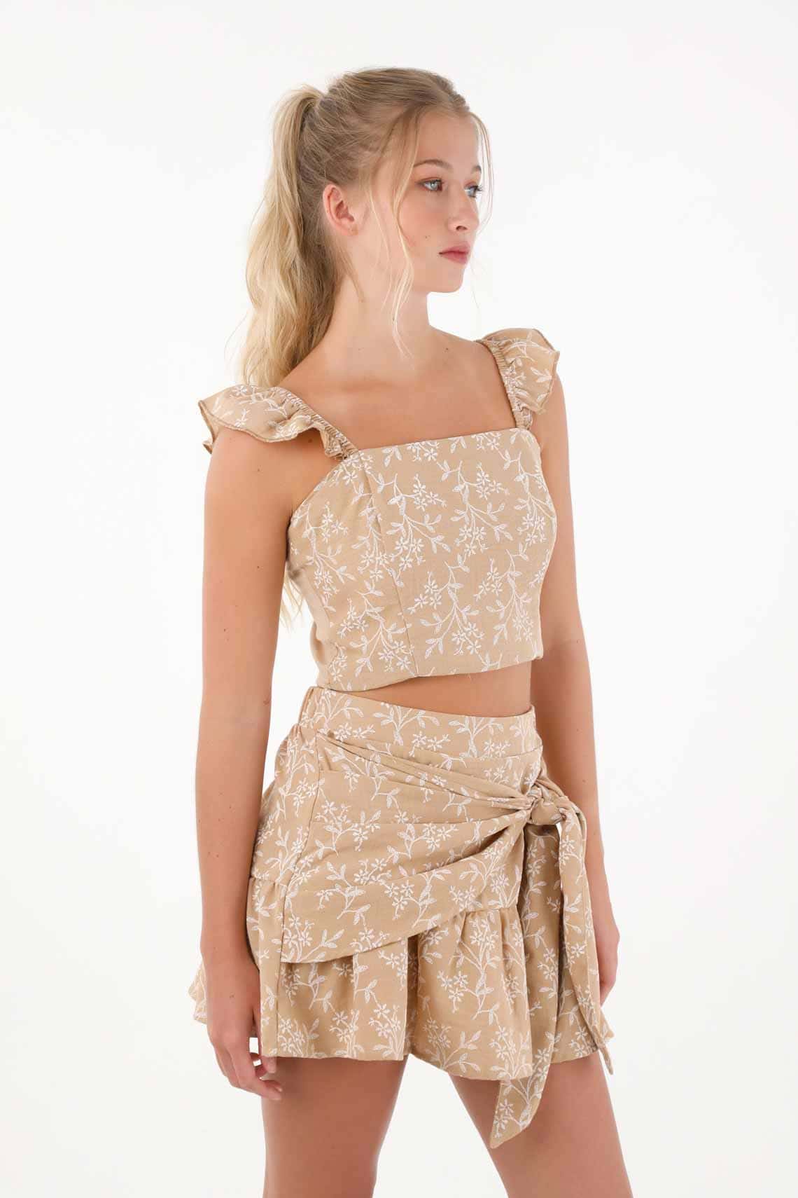 Camisa crop estampada con acabado suave para mujer