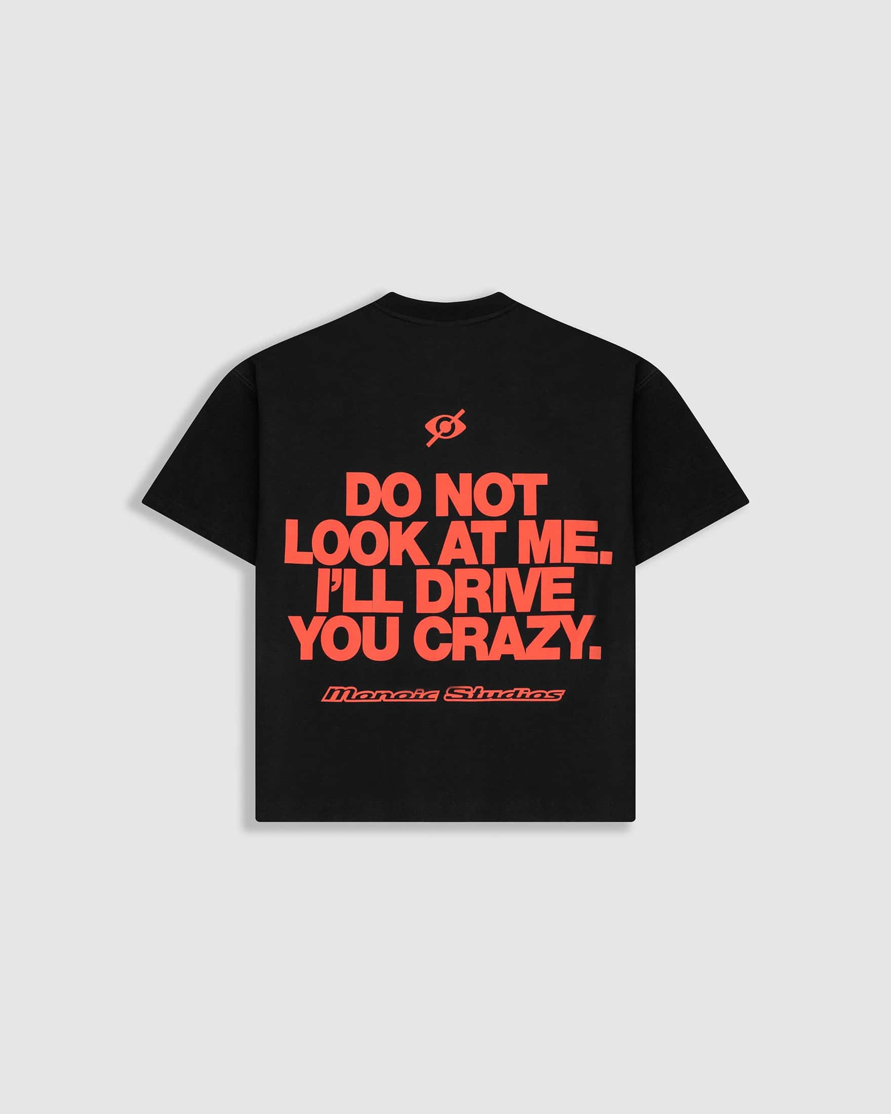 Camiseta Boxy Fit Don't Look - Negro Oscuro