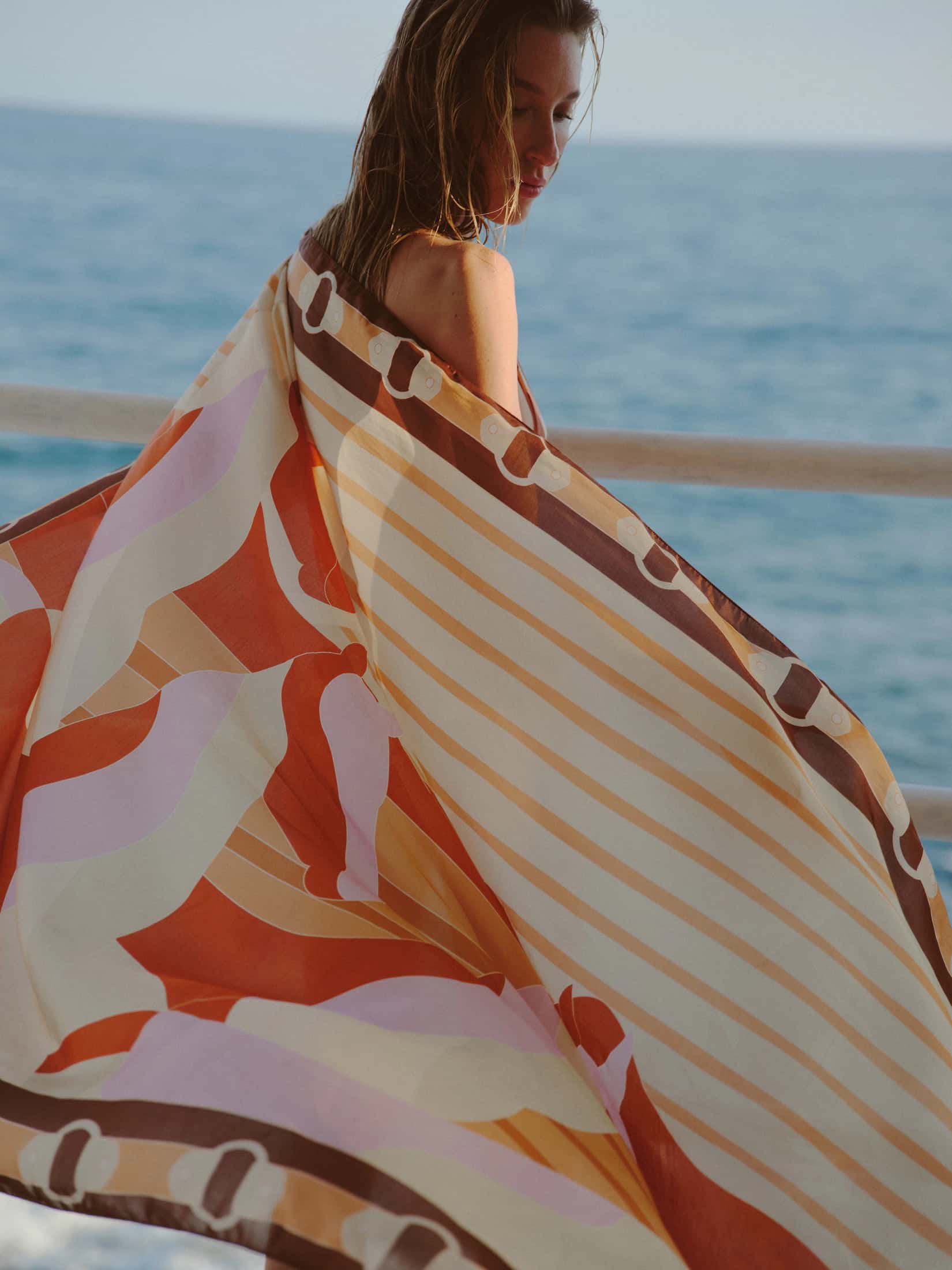 De La Falaise Cotton Silk Sarong / Orange Horses - miniatura 5