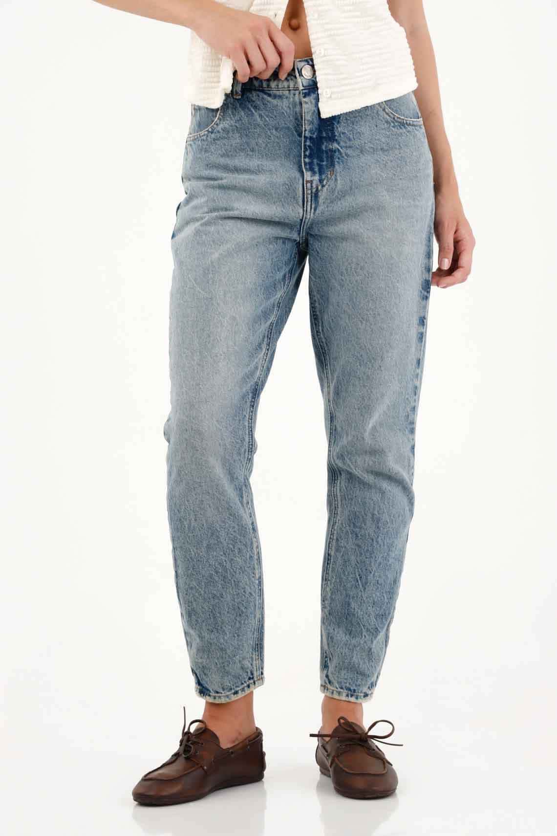 Jean Mom en denim tono medio azul para mujer
