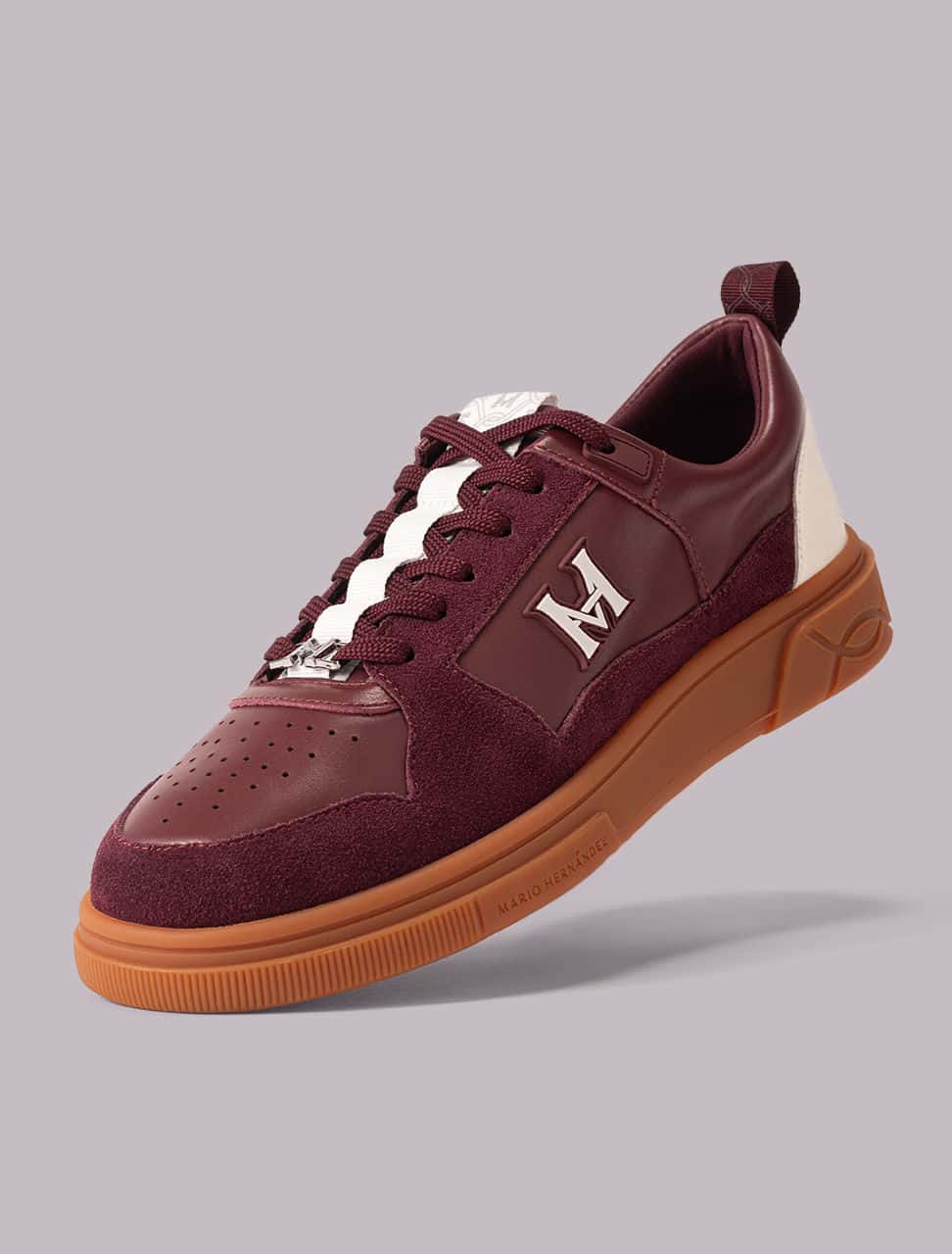 Tenis Saga F Rubí