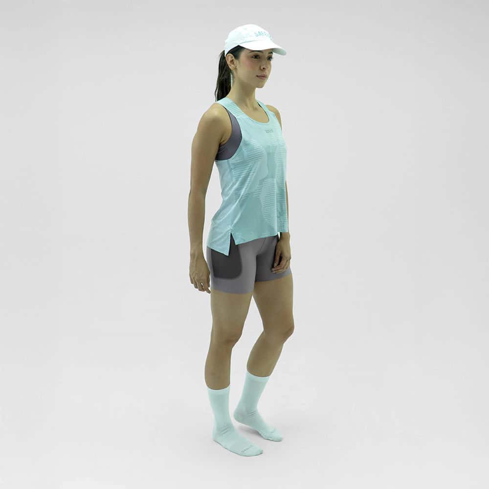 CAMISETA  RUNNING MANGA SISA SKYBLUE AZUL CLARO PARA MUJER