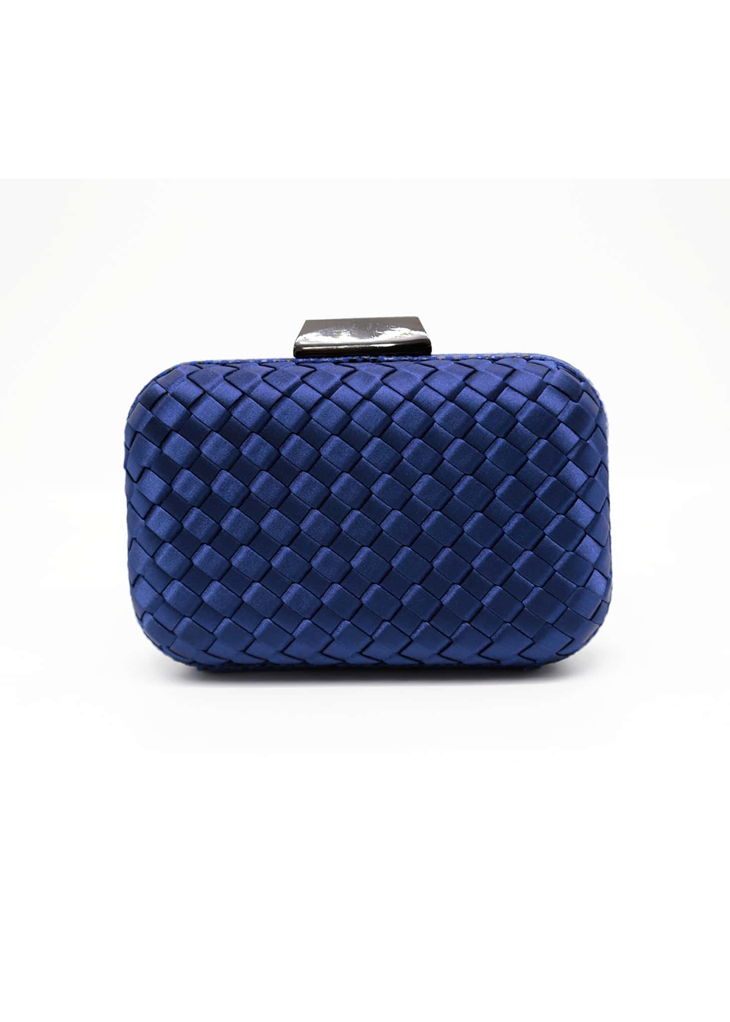 Clutch trenzado