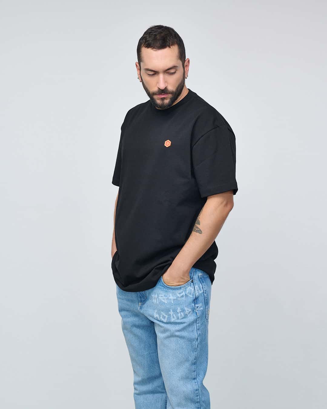 T-shirt Sequence - Black by Maison Botter - miniatura 4