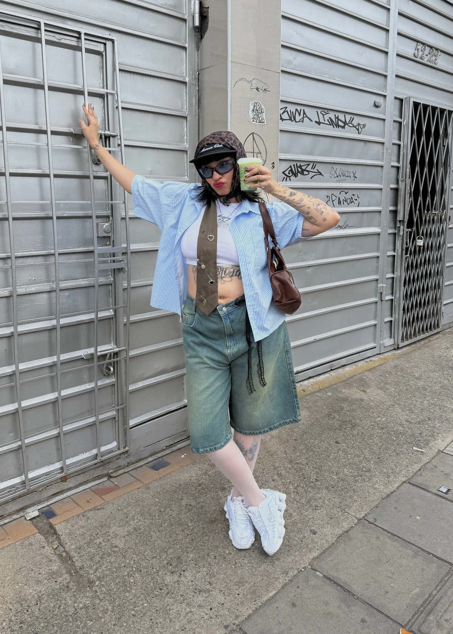 JORTS DENIM TONO CLARO - miniatura 4
