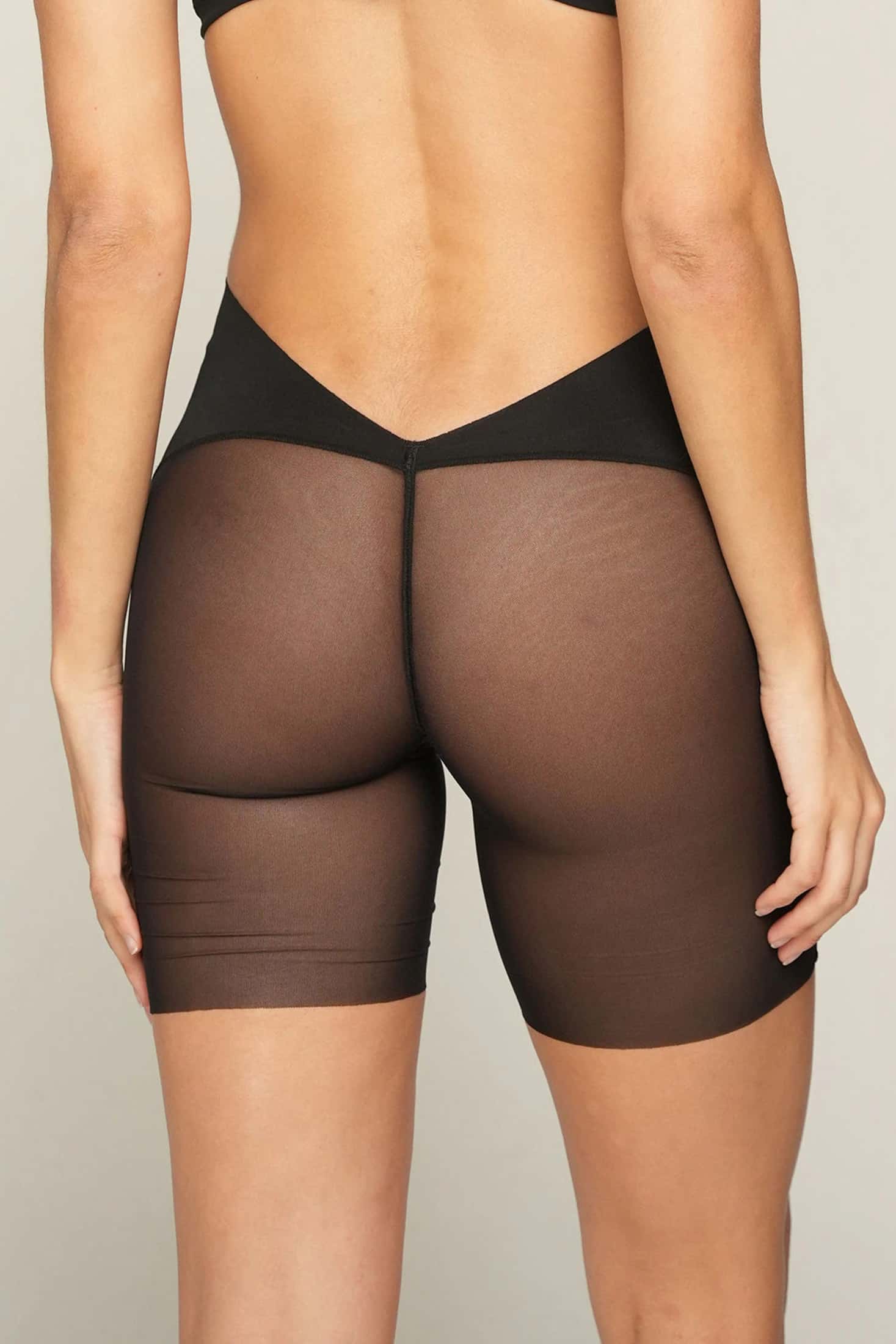 PANTY CICLISTA ELLIPSE INVISIBLE ULTRA COMODO CON ESCOTE EN POSTERIOR ALMA LIMPIA NEGRO