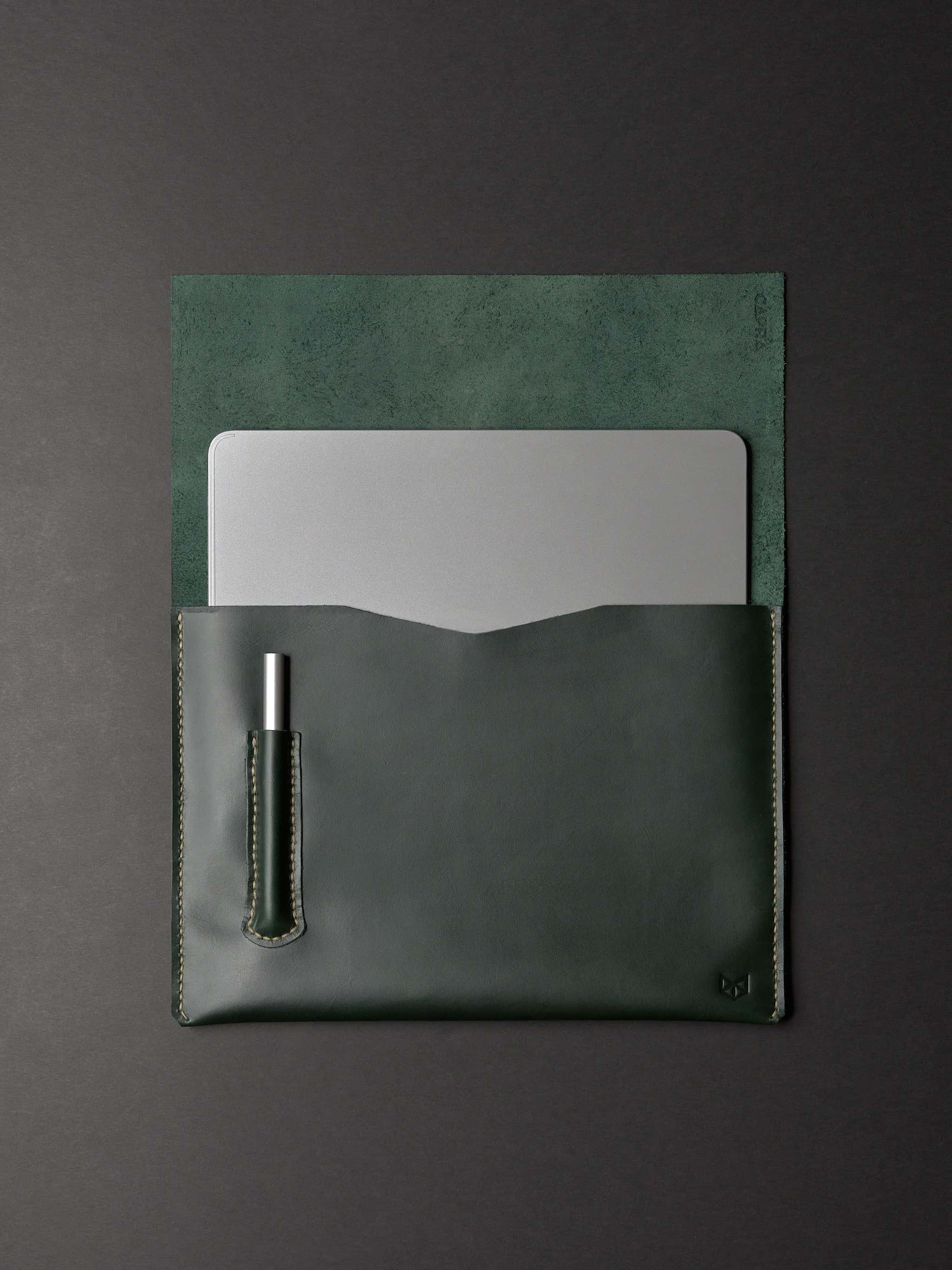 Draftsman 2 reMarkable Sleeve · Green