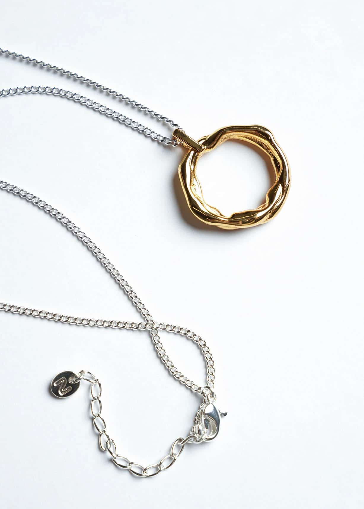 Collar a dos tonos