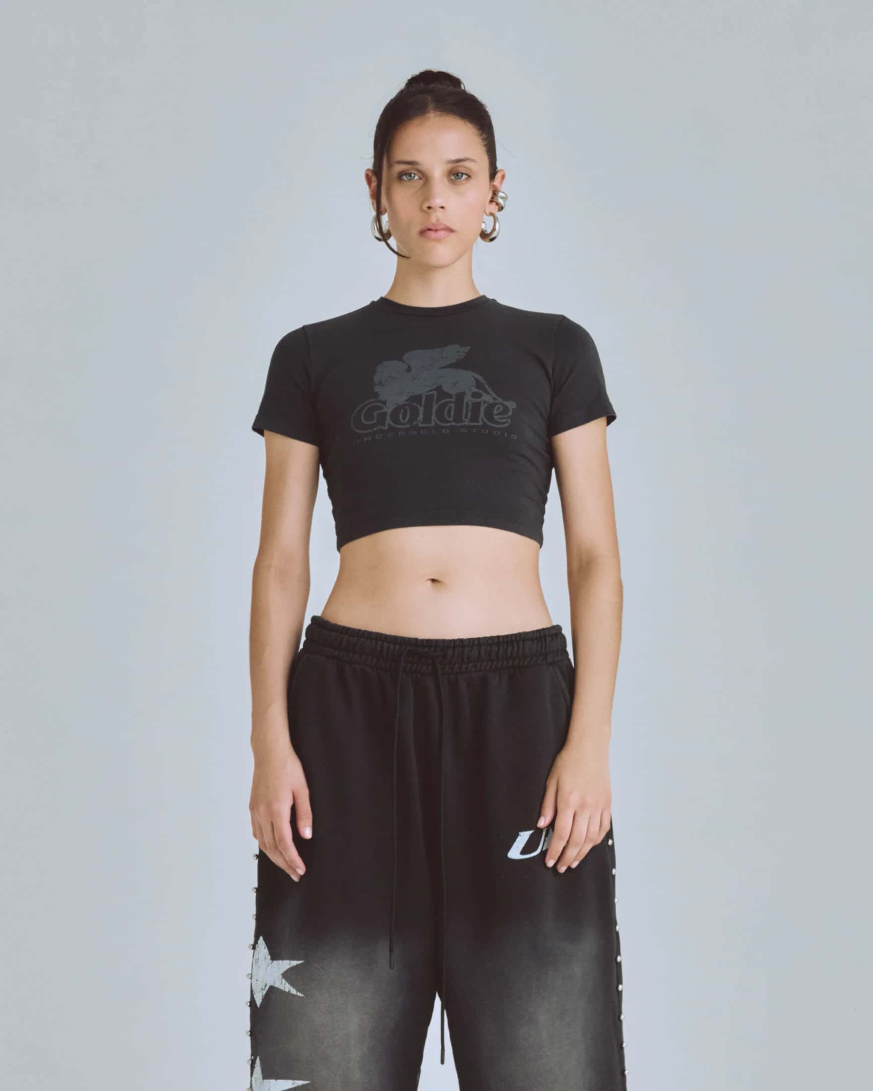 Agnus Dei UNDRGLD Baby Tee Vintage Black - miniatura 8