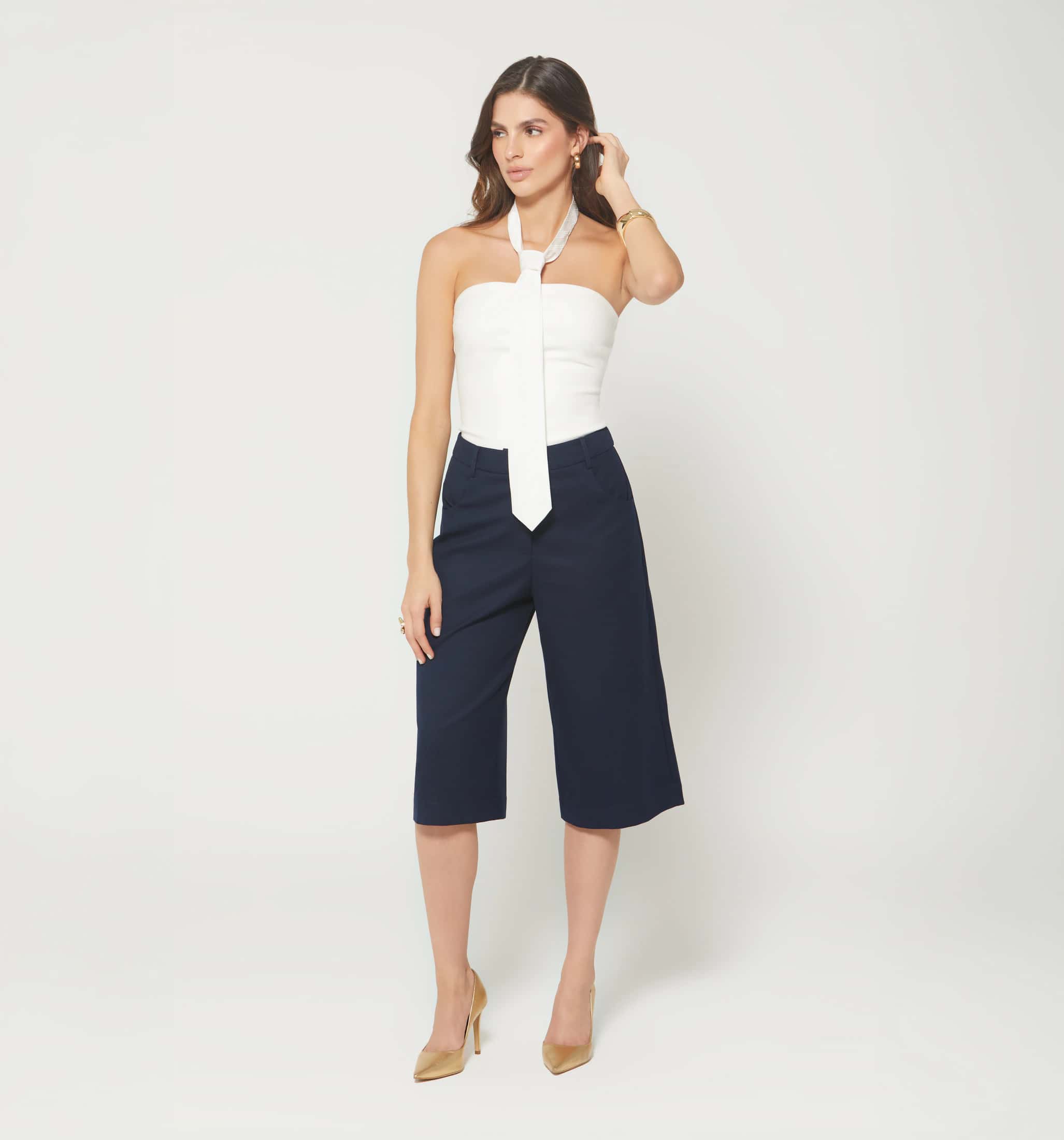 Blusa straple con corbata
