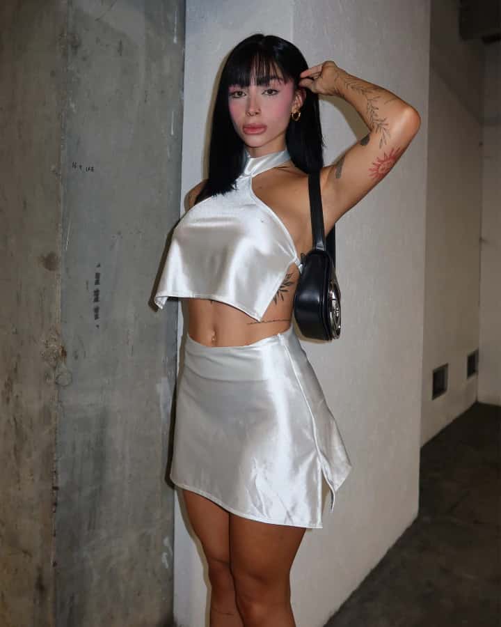 TOP HALTER CIME ESCOTE ESPALDA BLANCO
