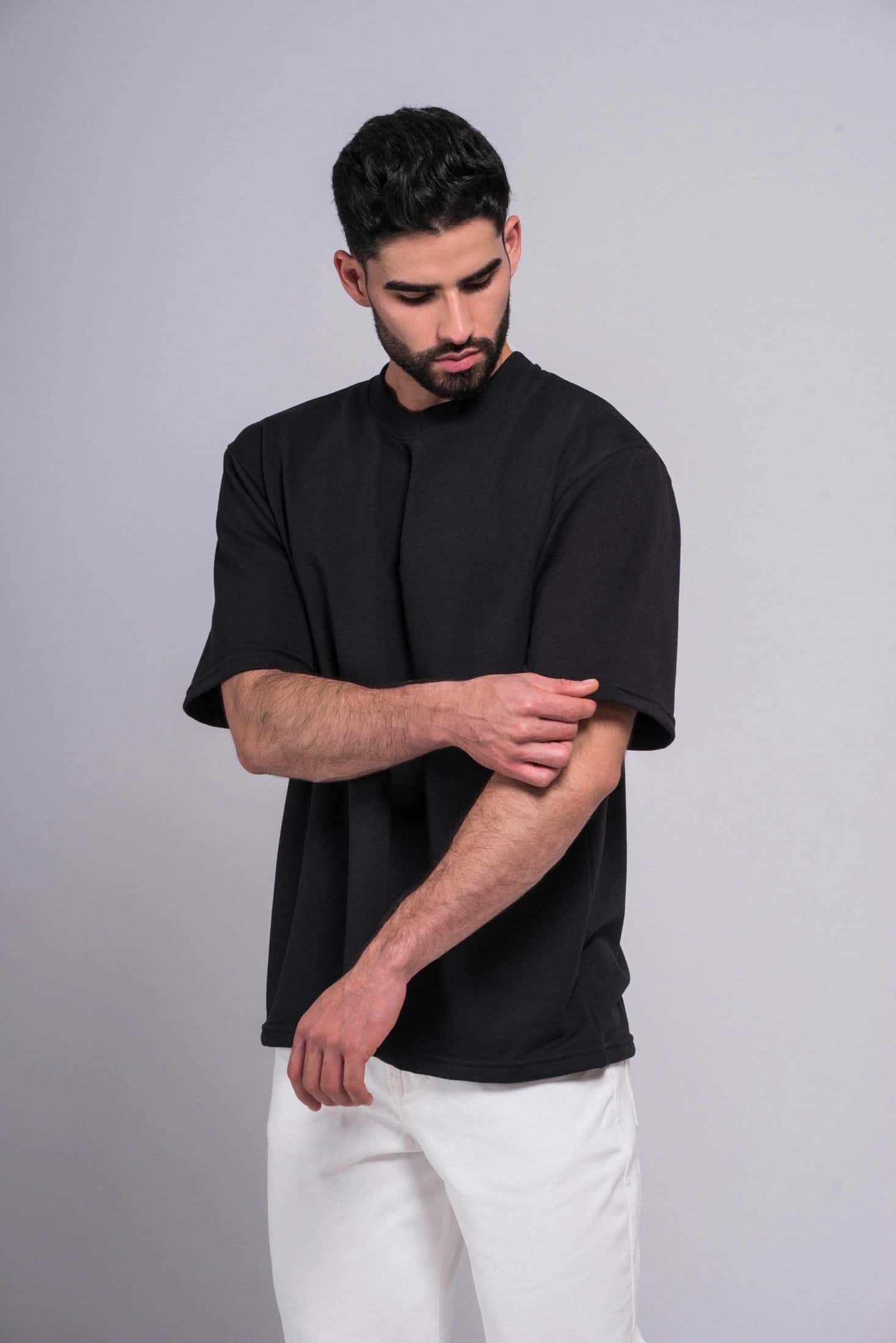 CAMISETA NEGRA OVERSIZE SVG 13839