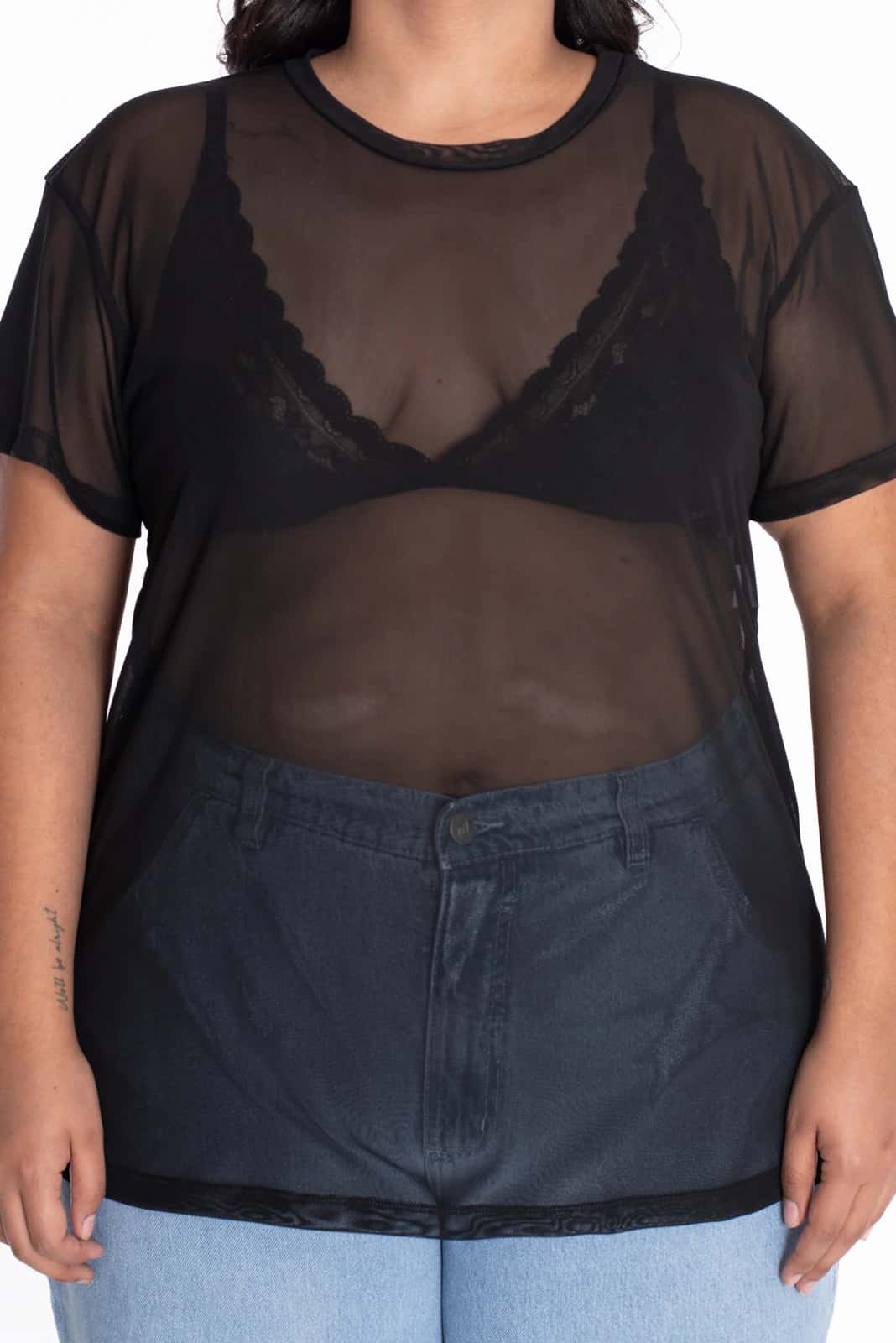 Camiseta Oversize Malla Negra - miniatura 4