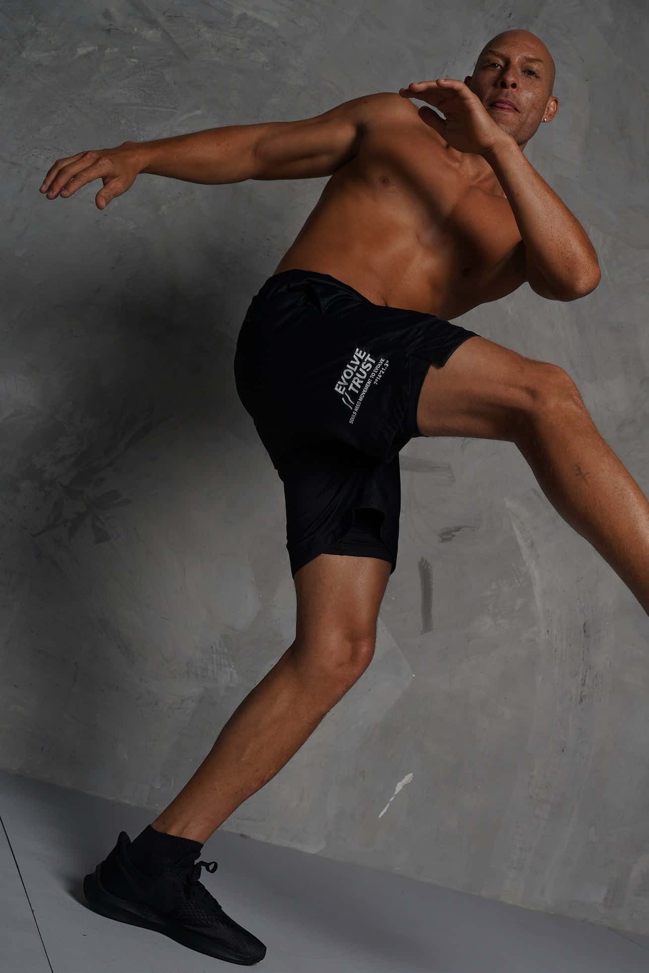 RUNNING BLACK SHORTS - miniatura 5