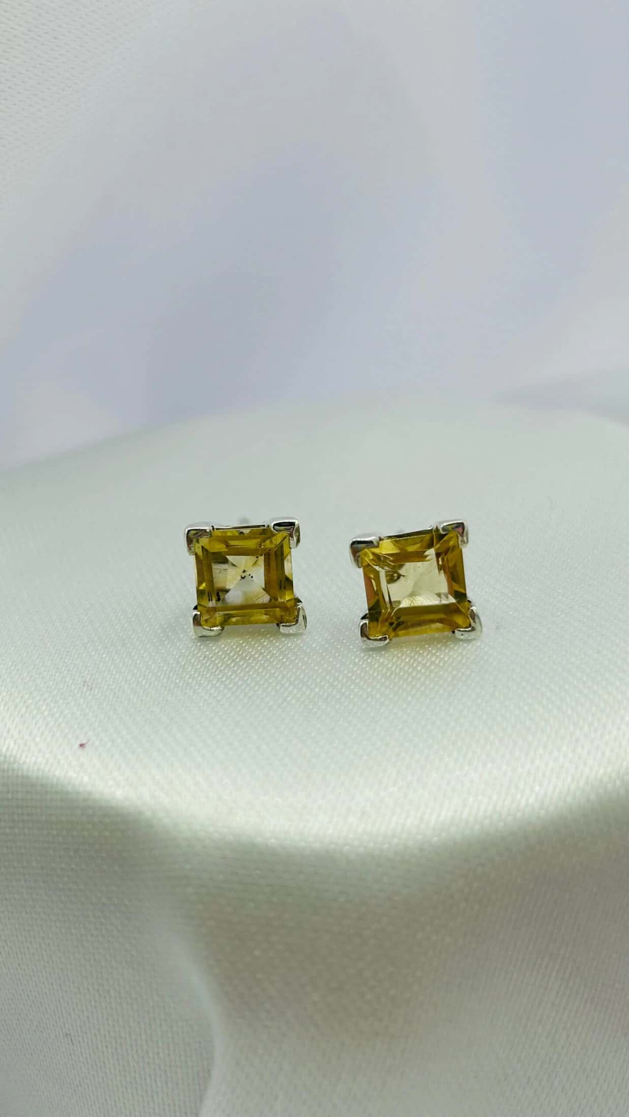 Aretes Citrino Cuadrados