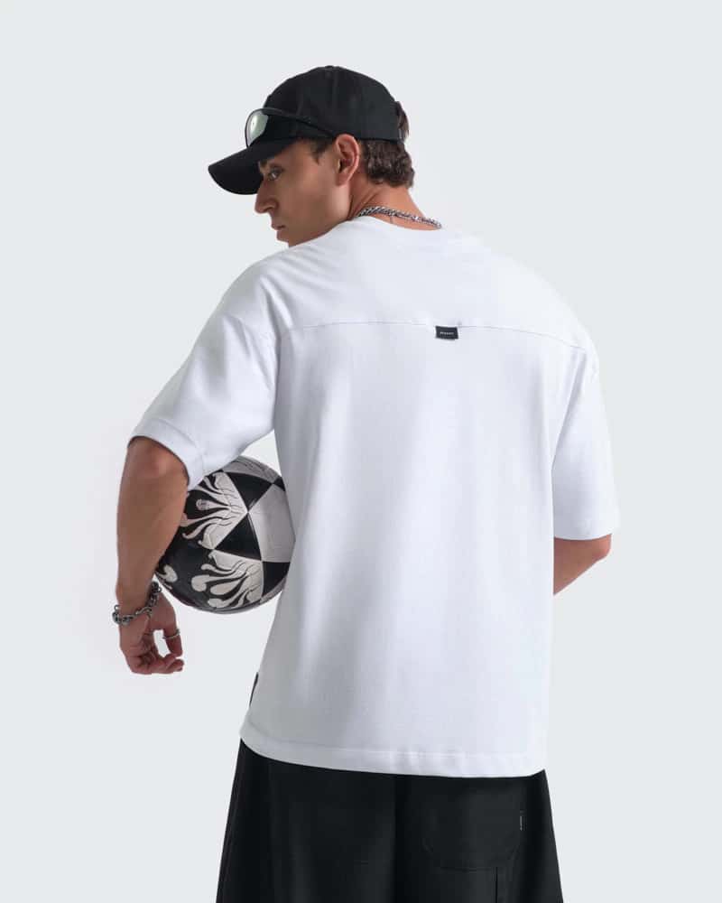 Camiseta Blanca Oversize - Edición The King Of The Game - miniatura 3