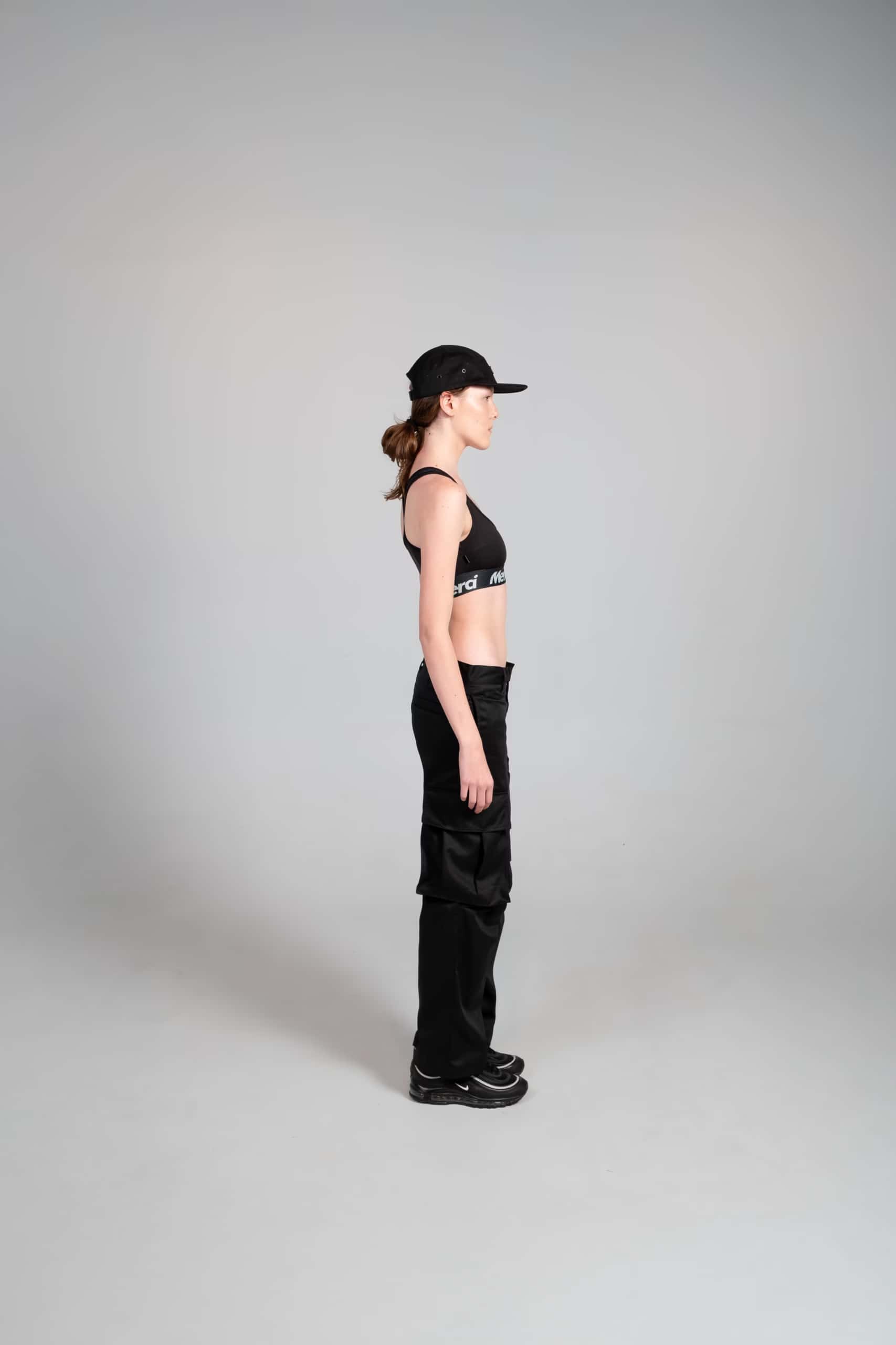 Top deportivo negro - miniatura 6