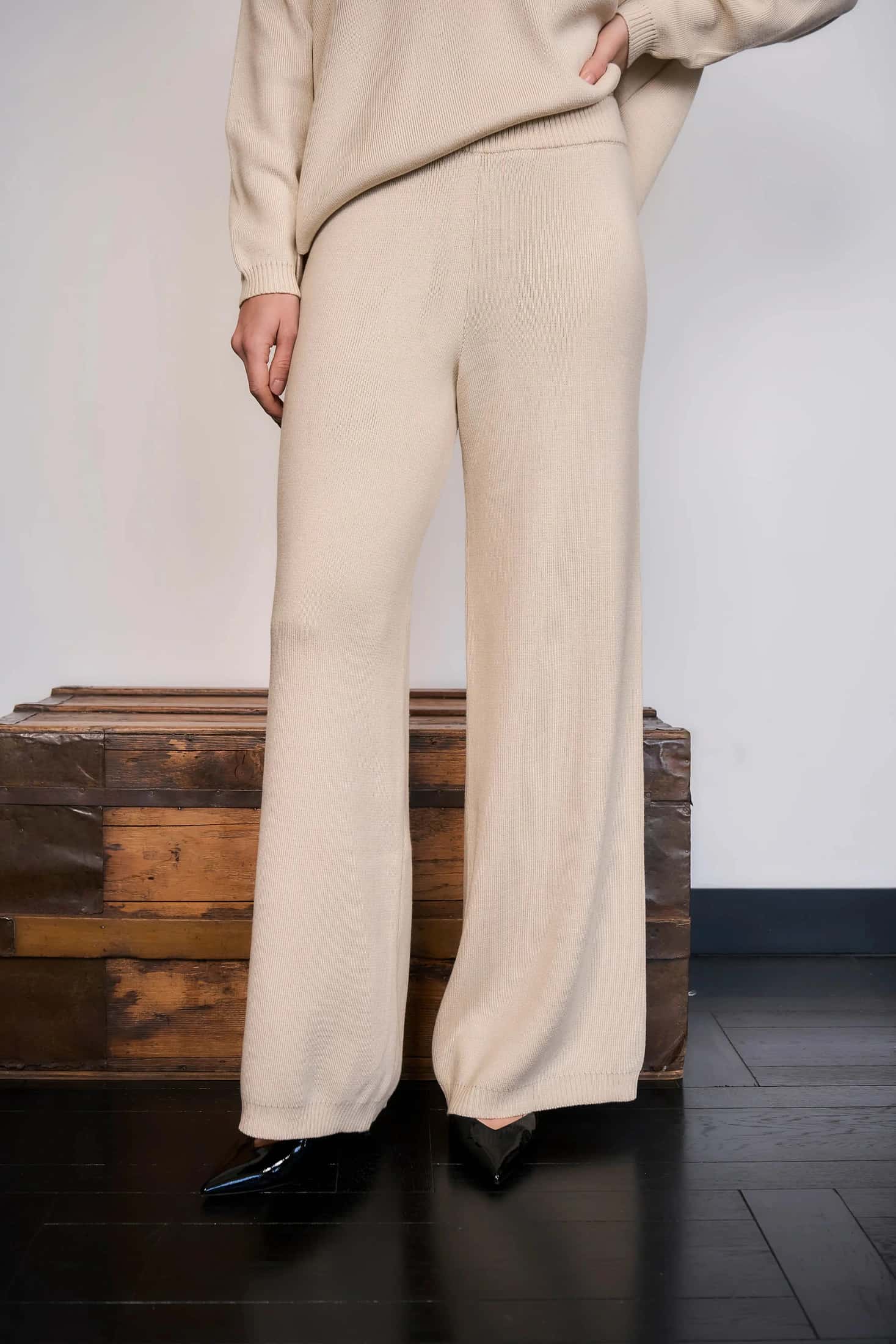 Pantalón Tejido Latte