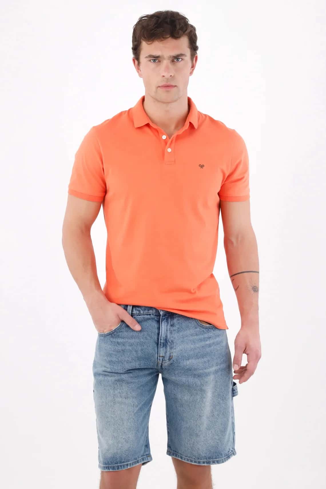 Polo regular fit con logo mini en pecho de algodón naranja para hombre