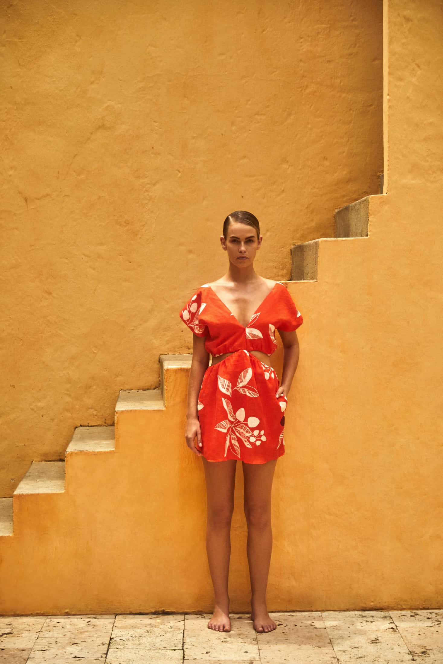 Quinto Sol Linen Mini Dress / Orange Chontaduro - miniatura 2
