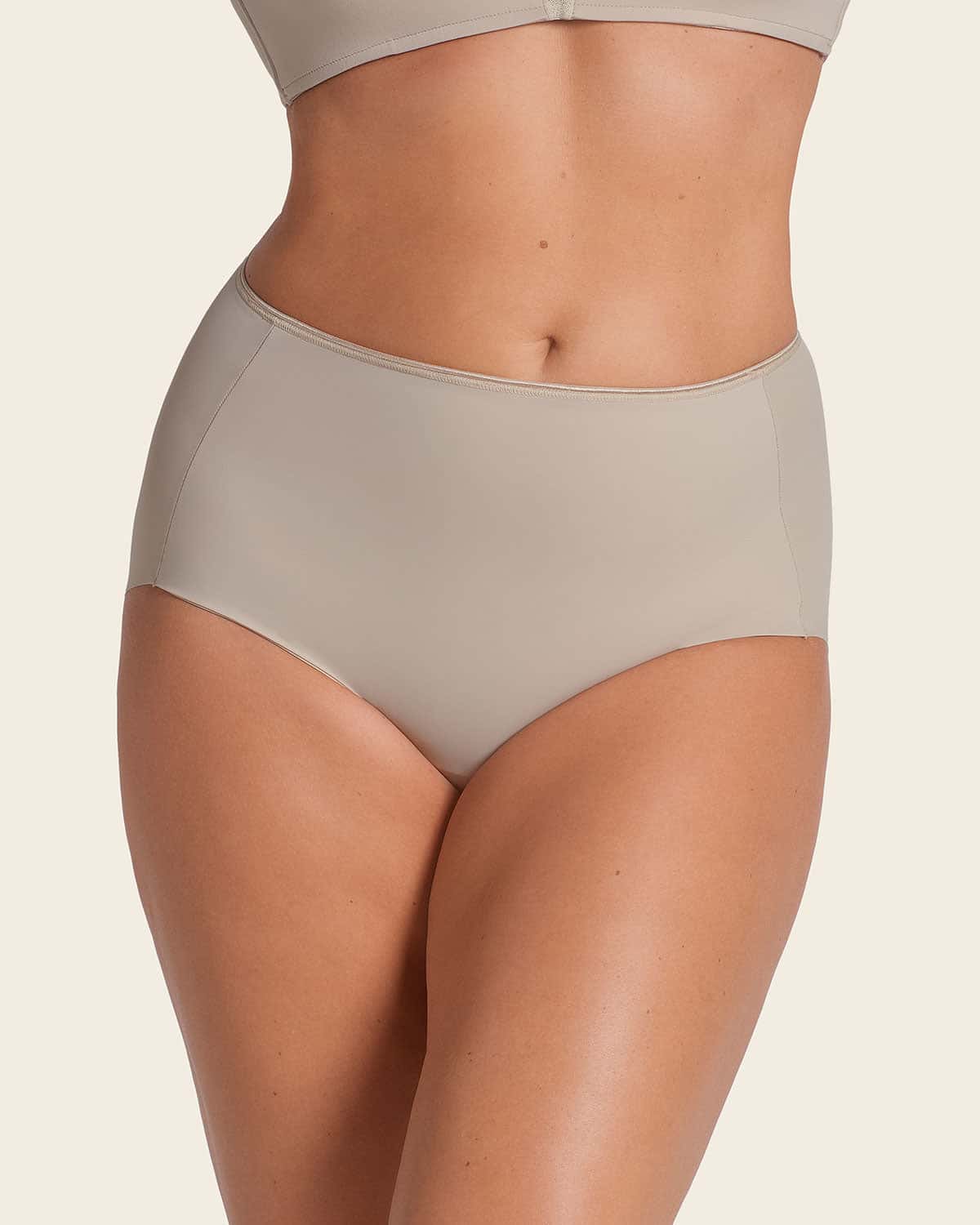 Panty clásico efecto invisible de control fuerte en abdomen