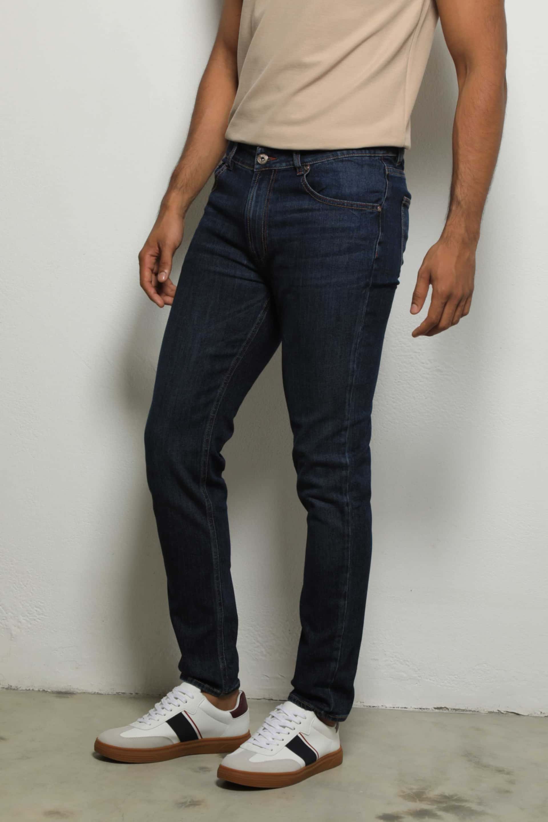 Jean Básico Proceso Medio Oscuro - Amalfi (Slim Fit)