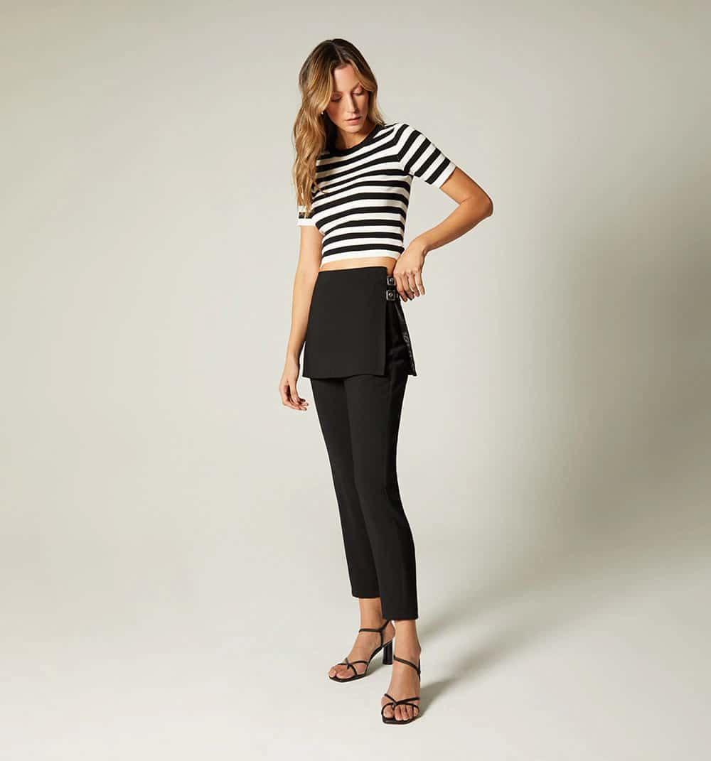 Pantalon largo con falda sobrepuesta