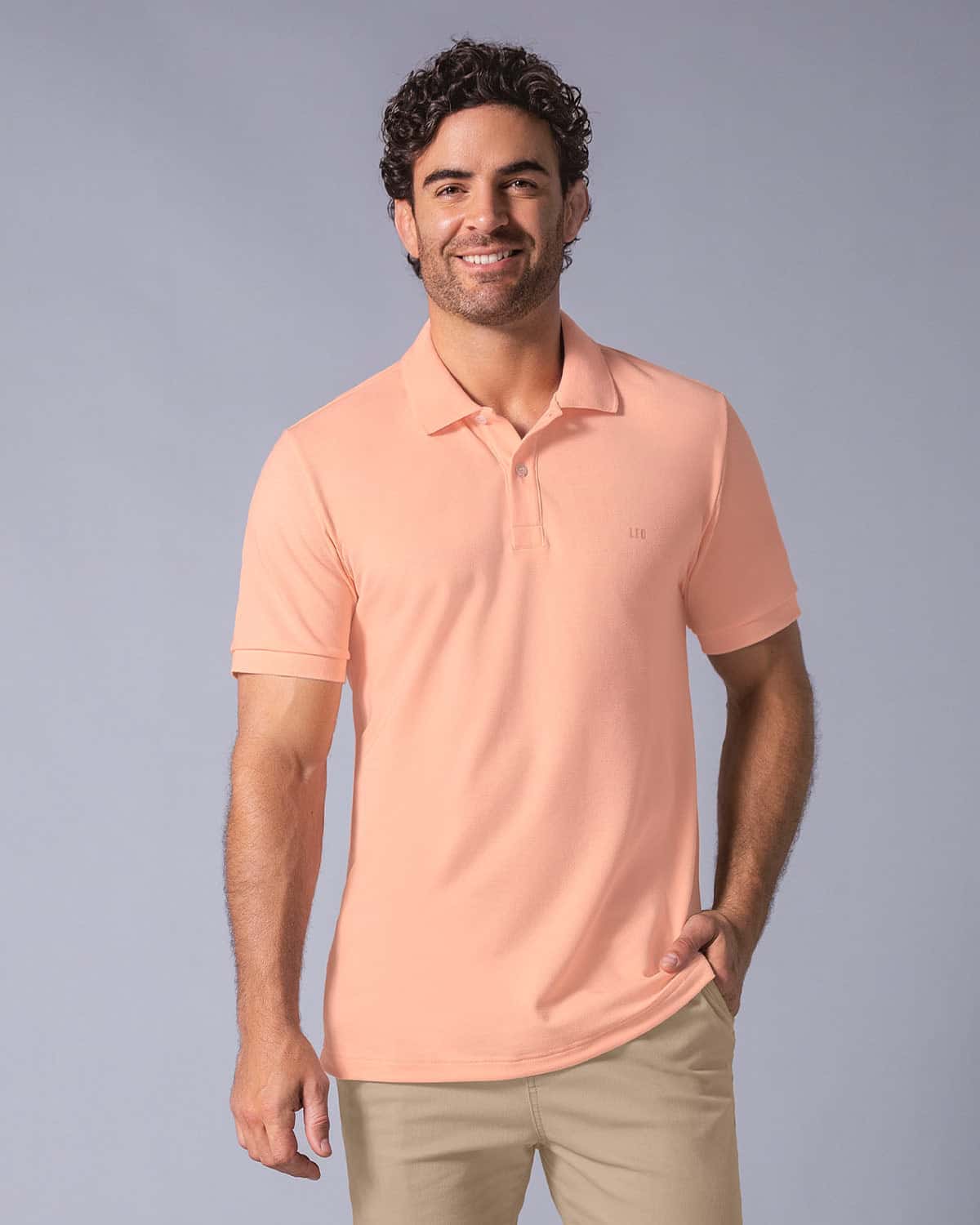 Camiseta polo manga corta con botones funcionales