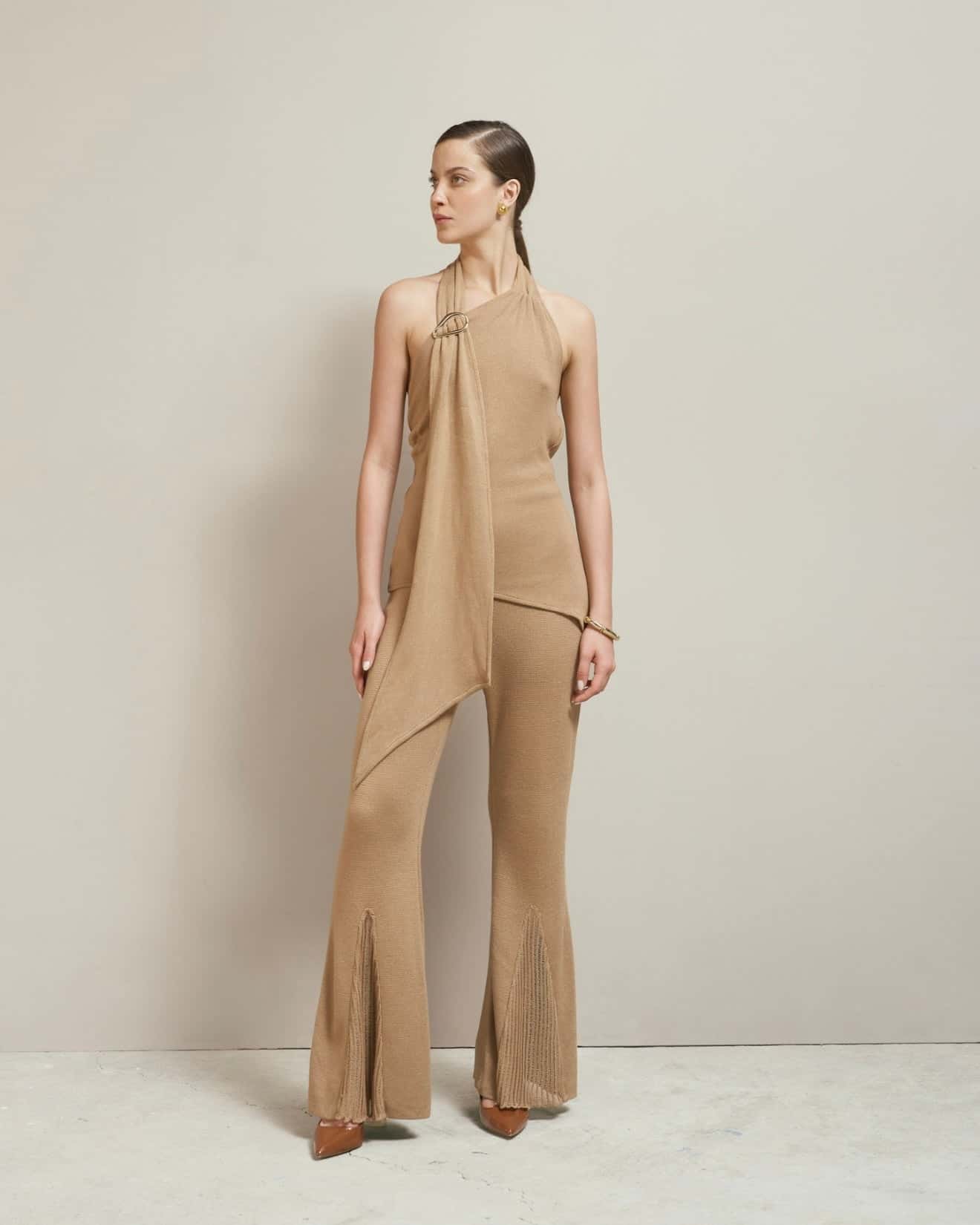 Top Afrodita Camel