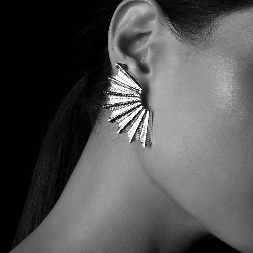 ARETES ABANICOS MEDIANOS ORO - miniatura 2