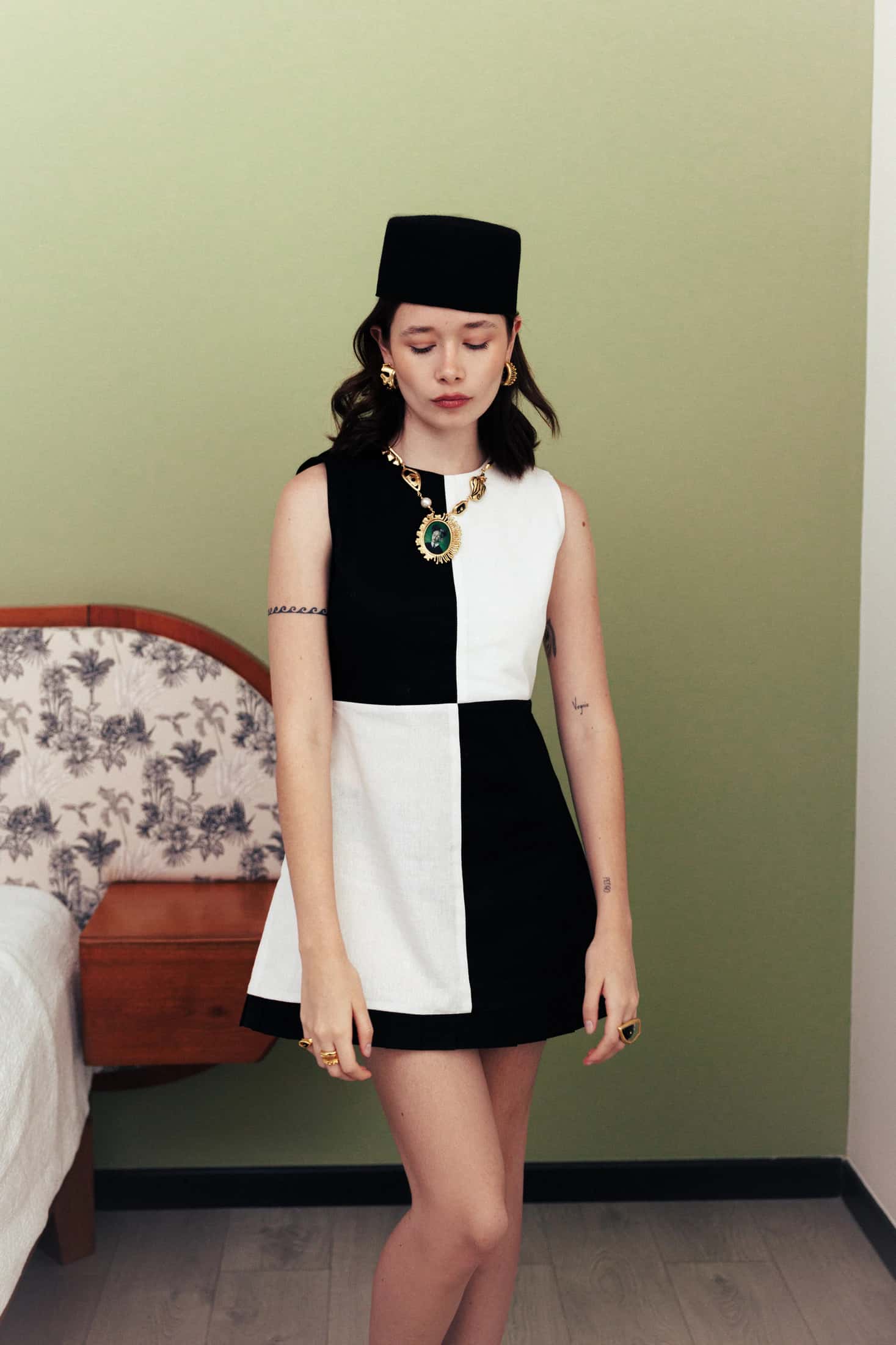 AFTERNOON TEA DRESS (MIDNIGHT)