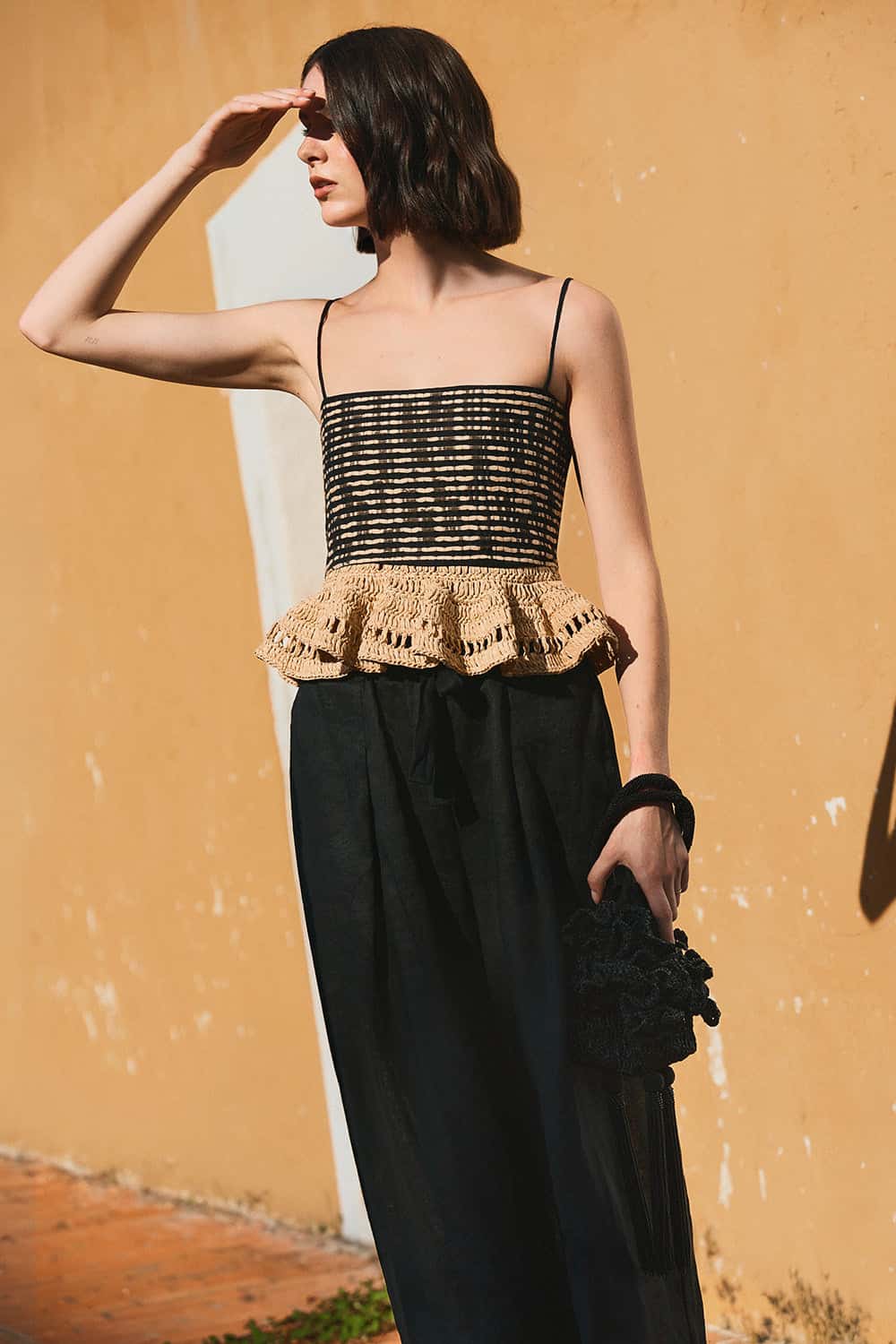 Crop top Mompox crema negro