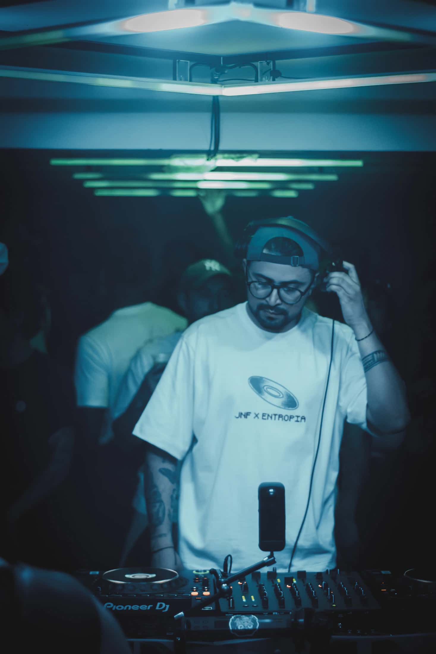 CAMISETA JNF X ENTROPIA MARFIL - miniatura 3