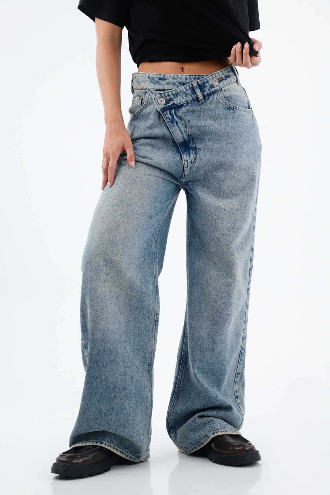 Jean para mujer denim azul claro fit wide leg con tiro alto