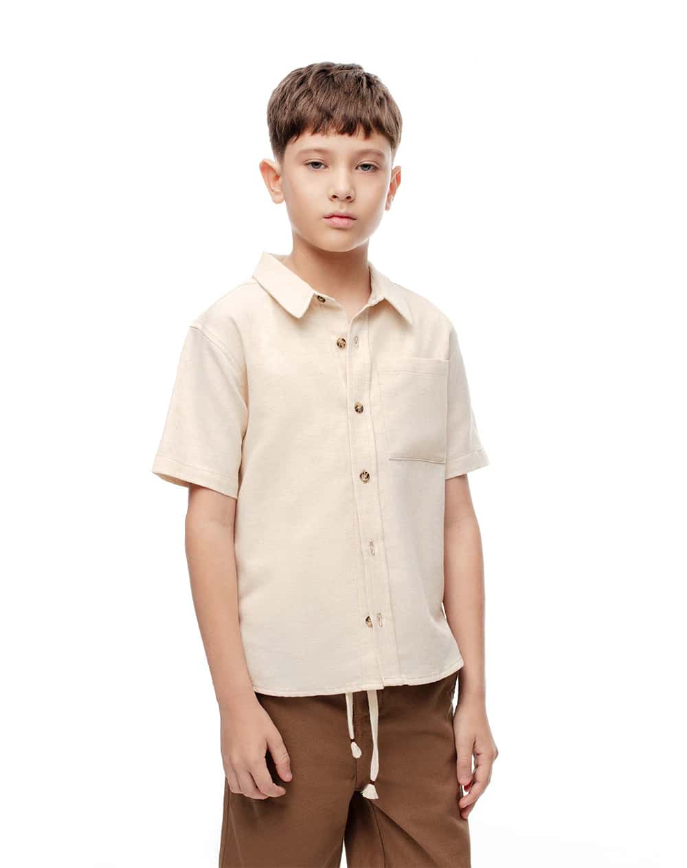Camisa manga corta regular lino crema niño