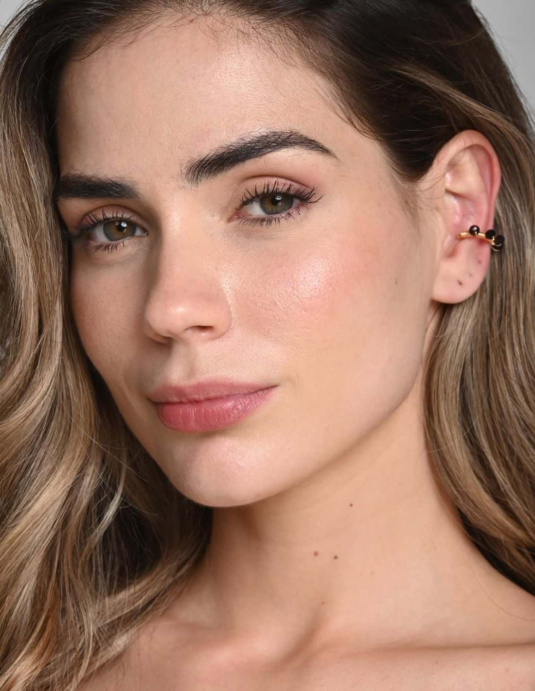 Ear Cuff Jazmin Purple + Black