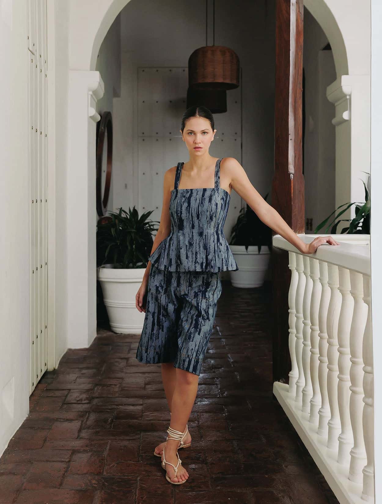 TOP DENIM MANCHAS - miniatura 3