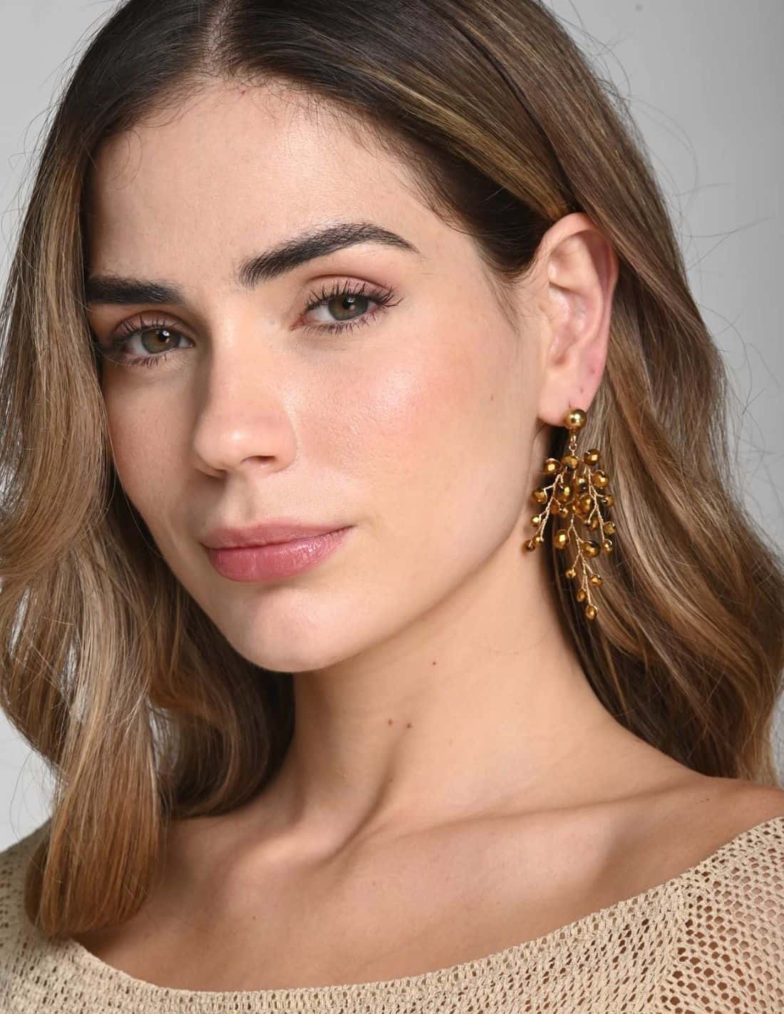 Areta Elara Golden