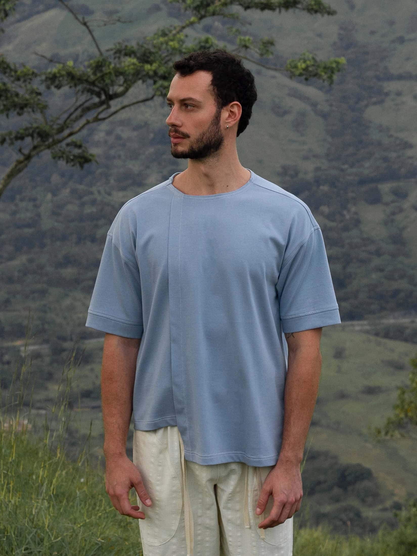 Camiseta Azul en Algodón Cuello Redondo - miniatura 5