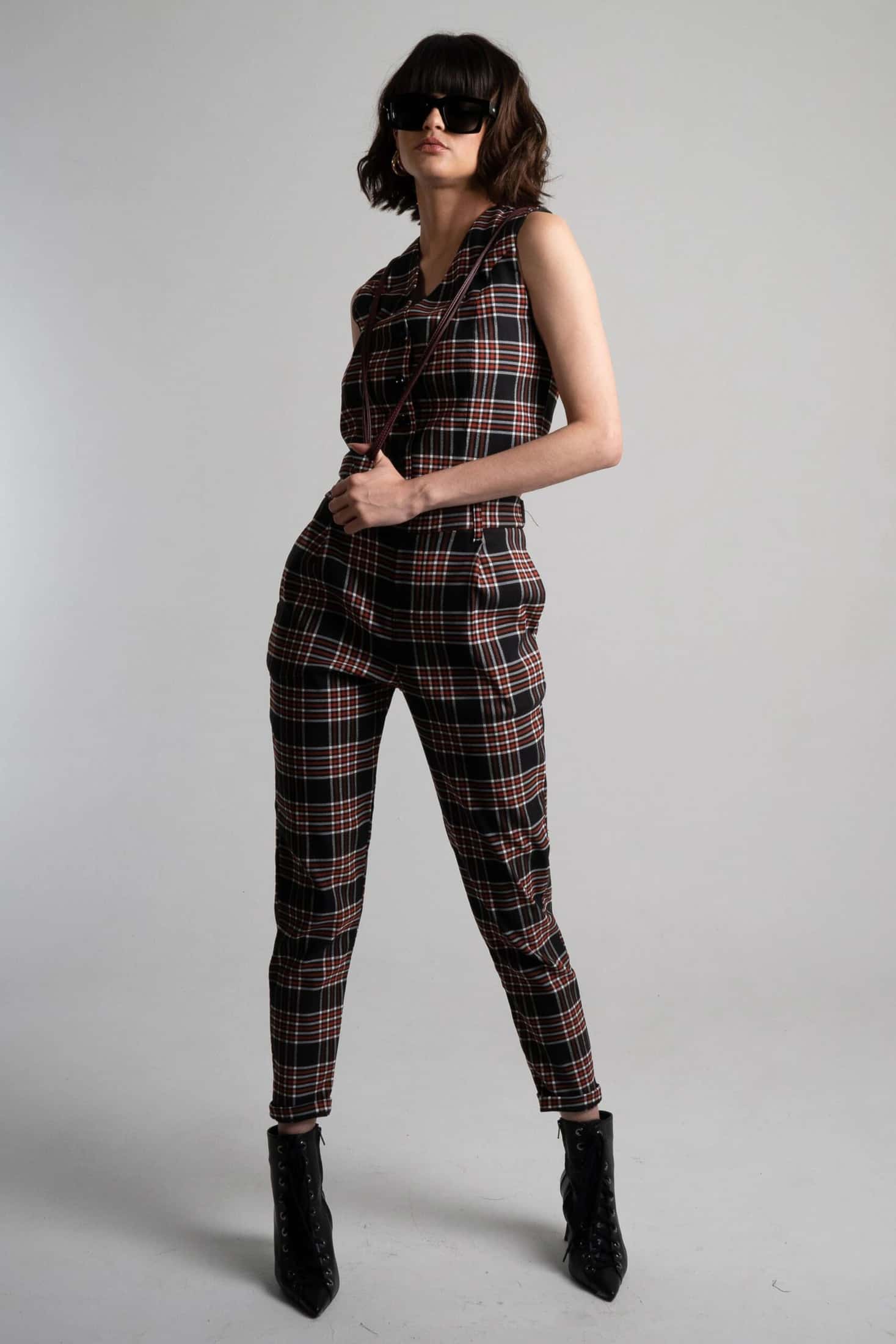 Pantalón Chaplin Cuadros Negro Rojo