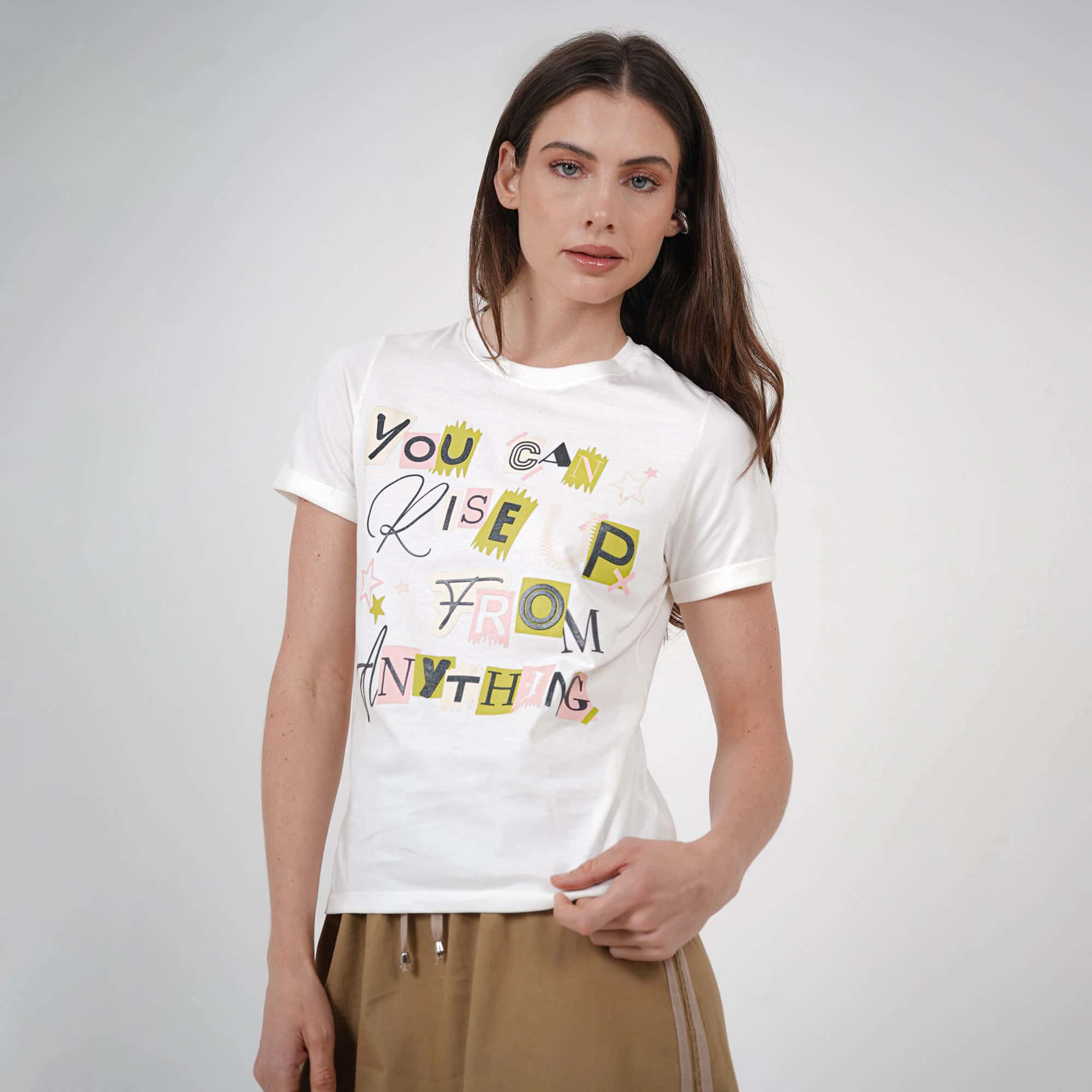 Camiseta cuello redondo manga corta con estampado You Can Rise