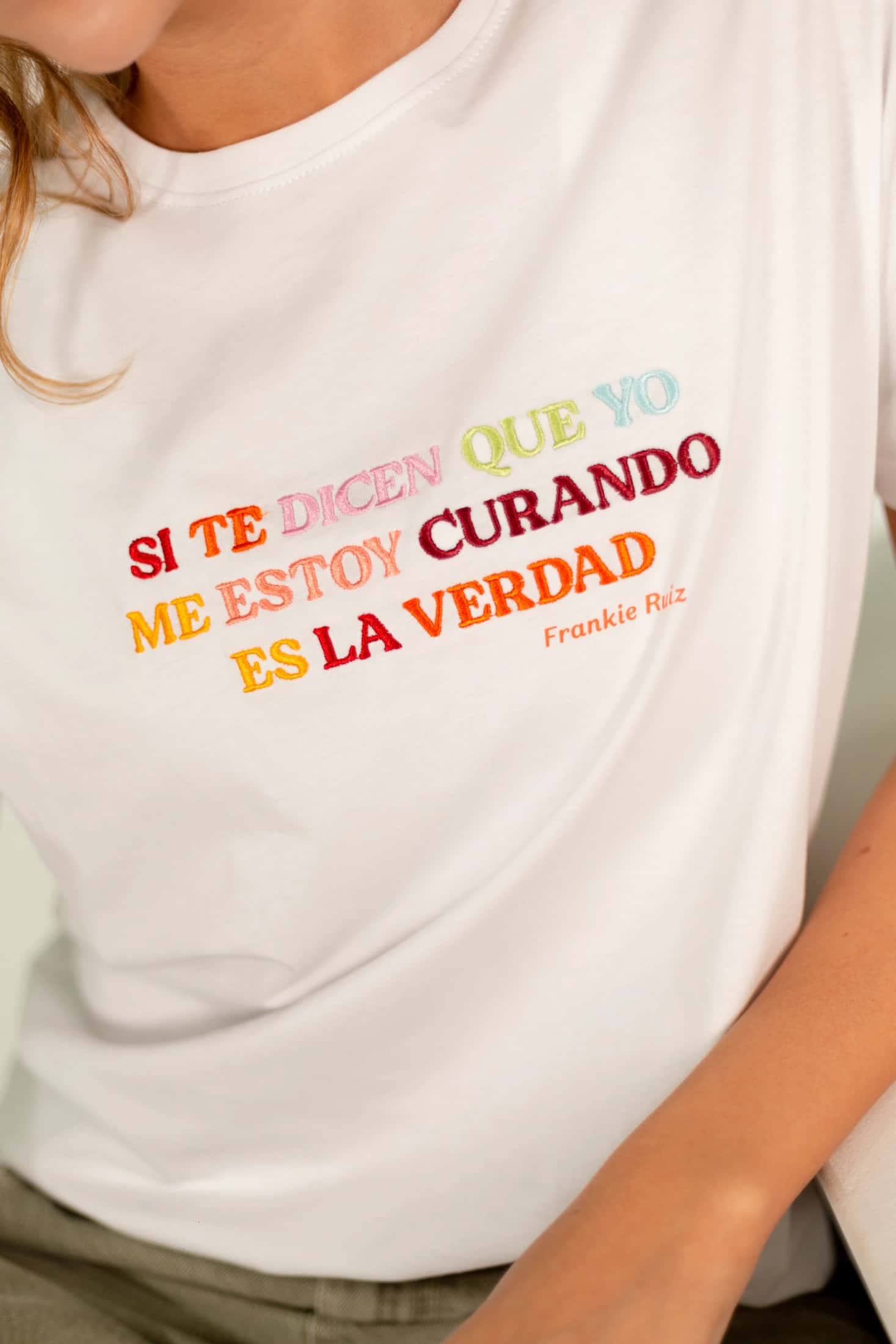La Cura Embroidered Oversized / For Him / For Her Tee - miniatura 4