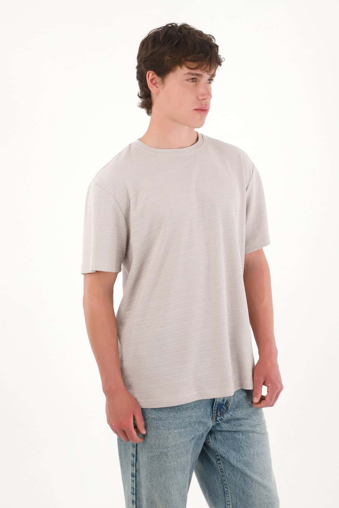 Camiseta básica de tela con textura café para hombre