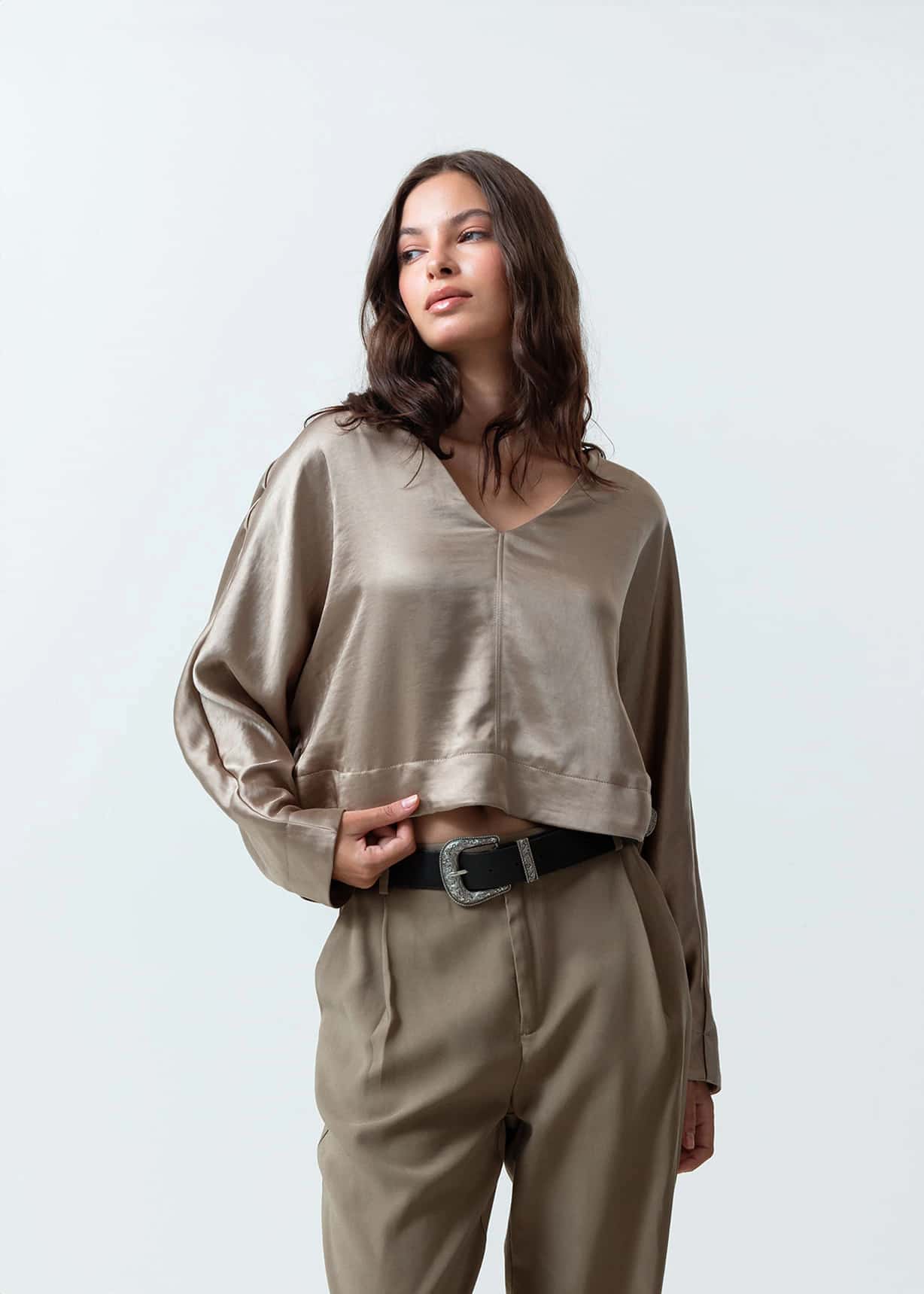 Camisa de diseño cerrado