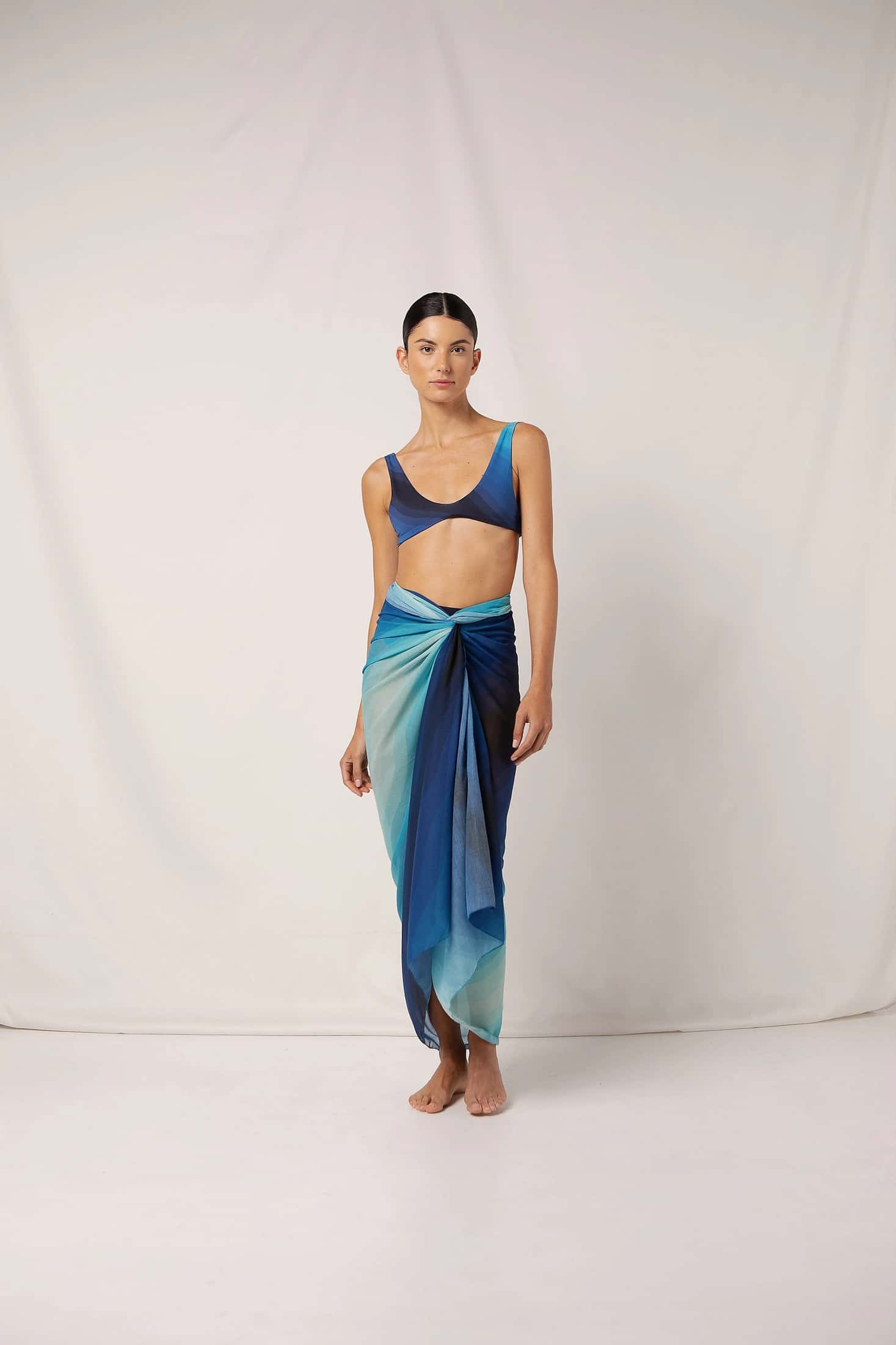 LUANA SARONG