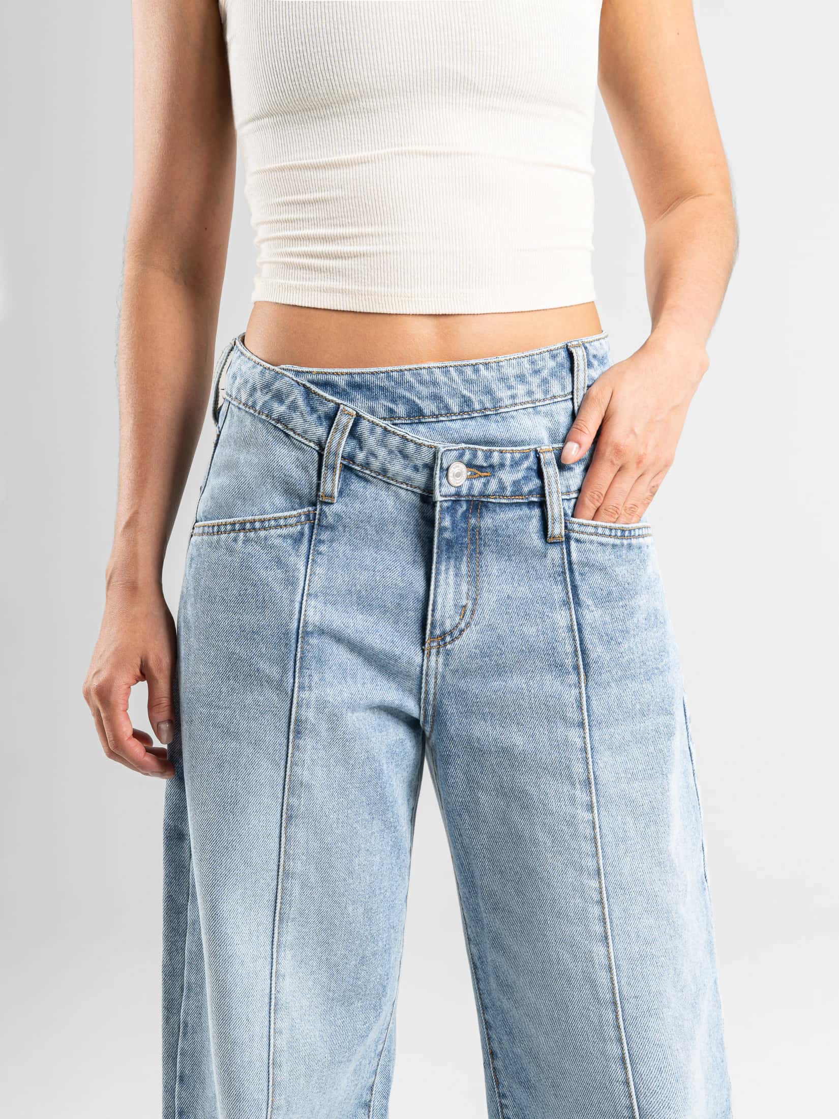 Ref: 066526 Jean wide leg, rígido, con cortes, detalle en pretina, tono azul medio - miniatura 4